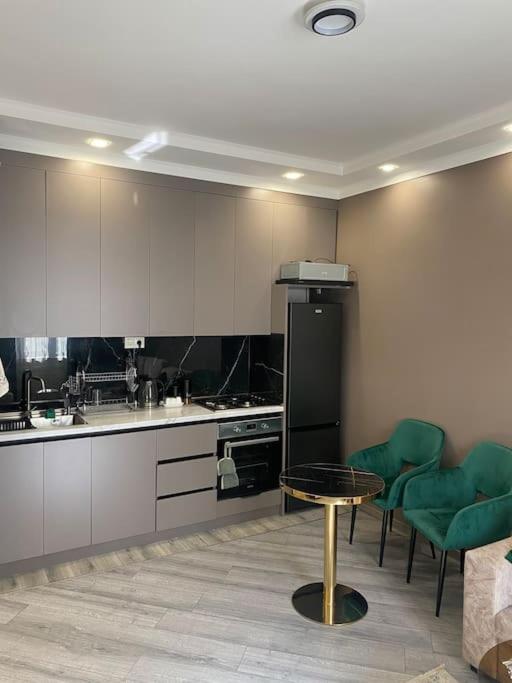 Cozy apartment in Yerevan near Komitas