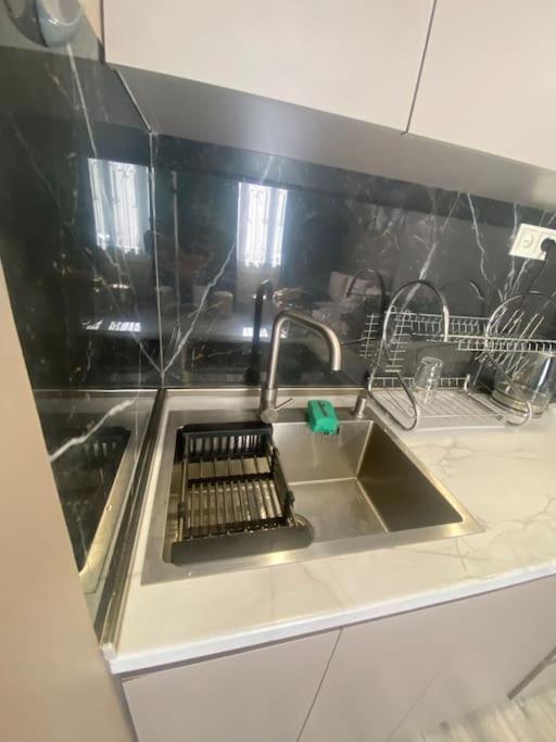 Cozy apartment in Yerevan near Komitas