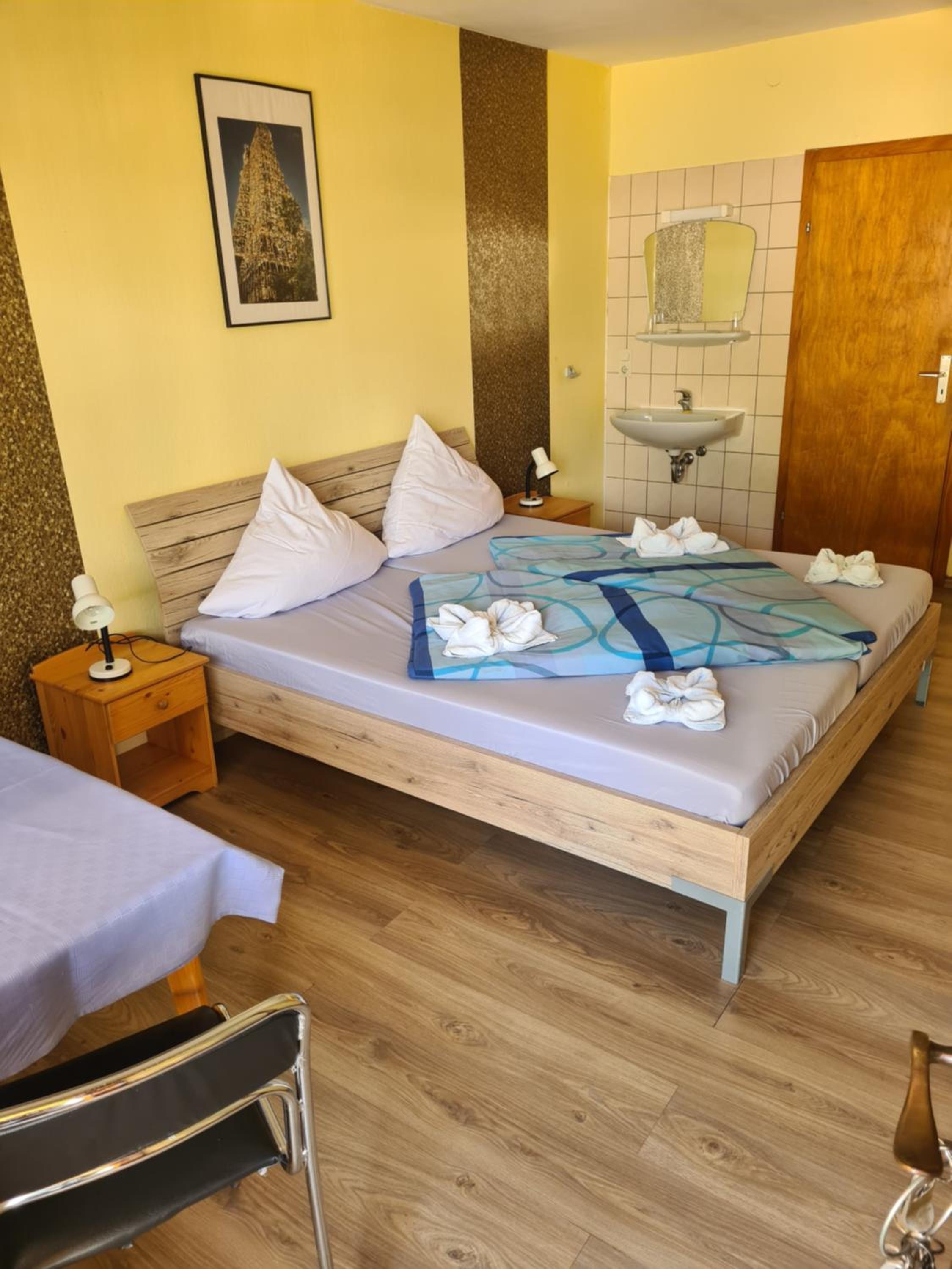 hotel room