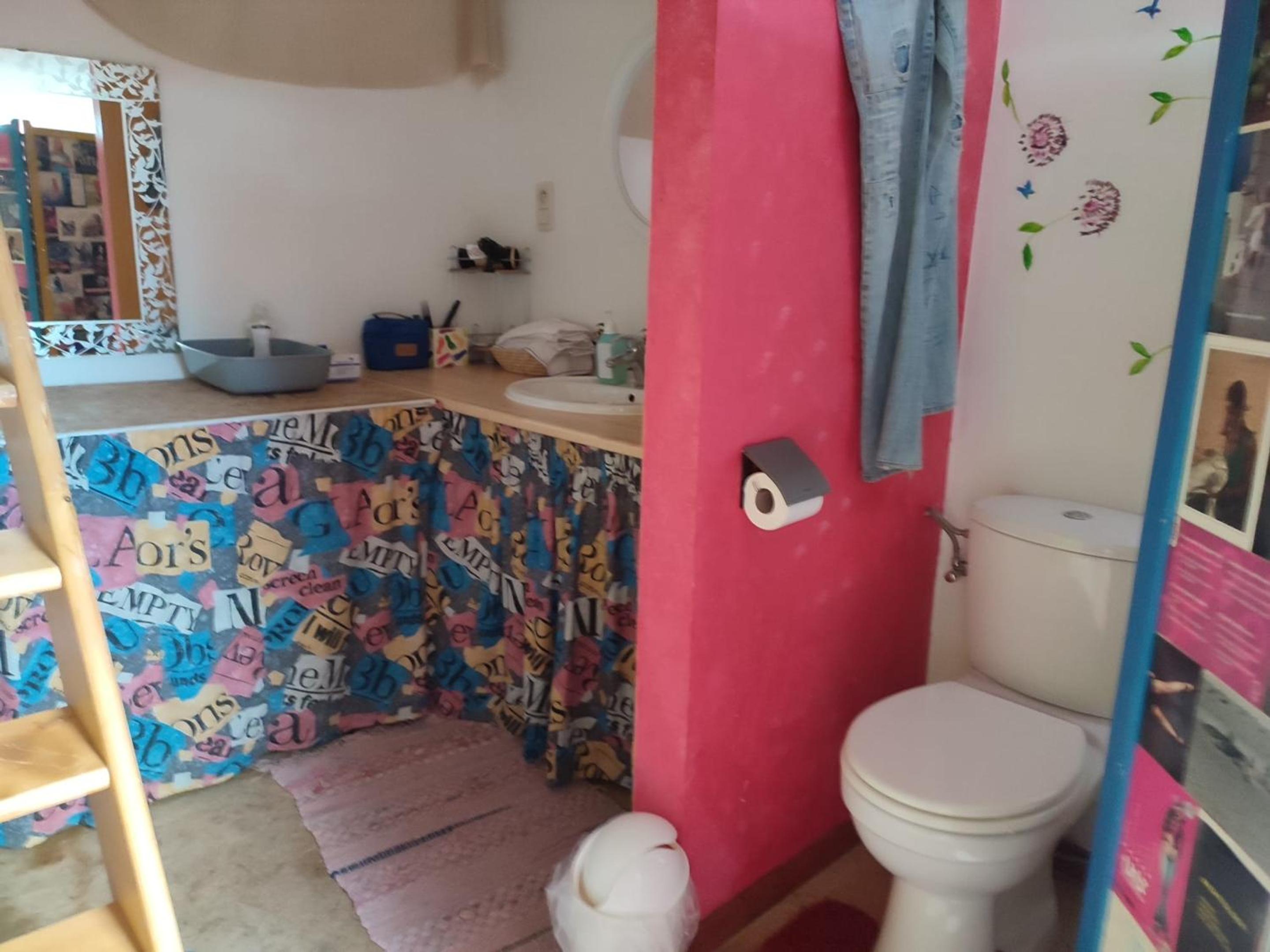Cozy Apartment in Estinnes – 40 sqm with a fenced garden.