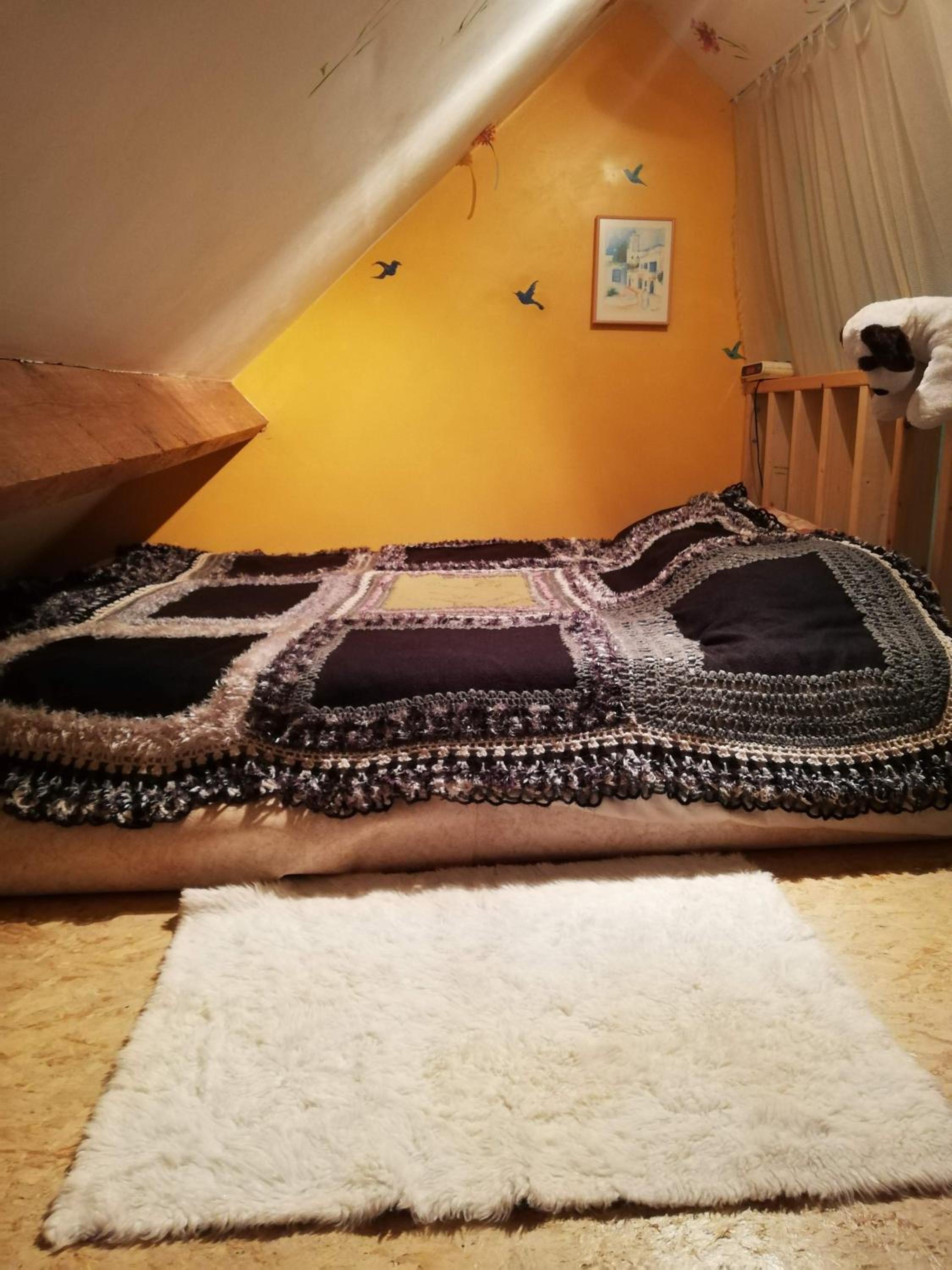 Cozy Apartment in Estinnes – 40 sqm with a fenced garden.