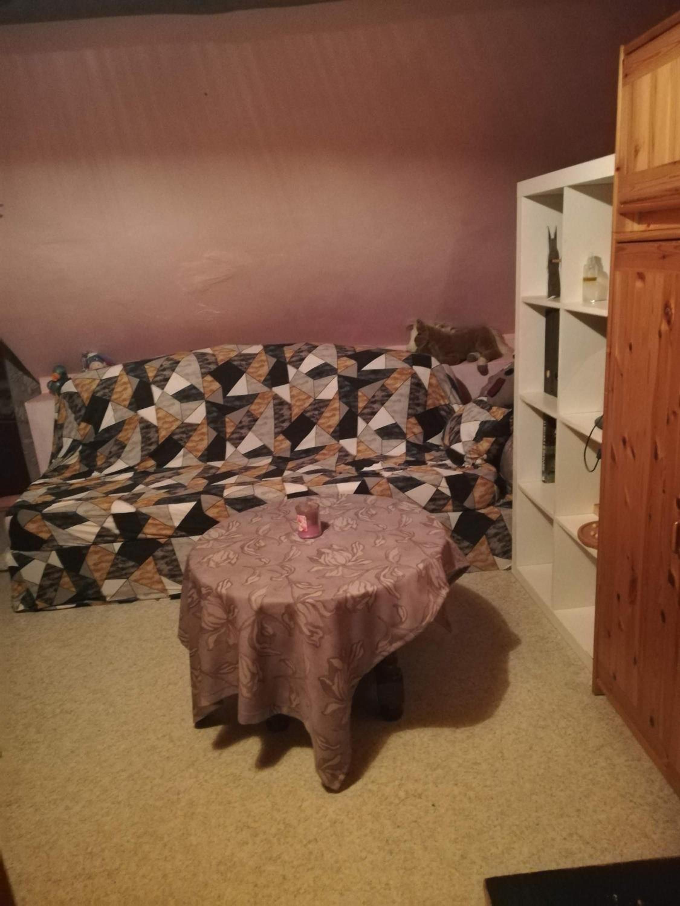 Cozy Apartment in Estinnes – 40 sqm with a fenced garden.