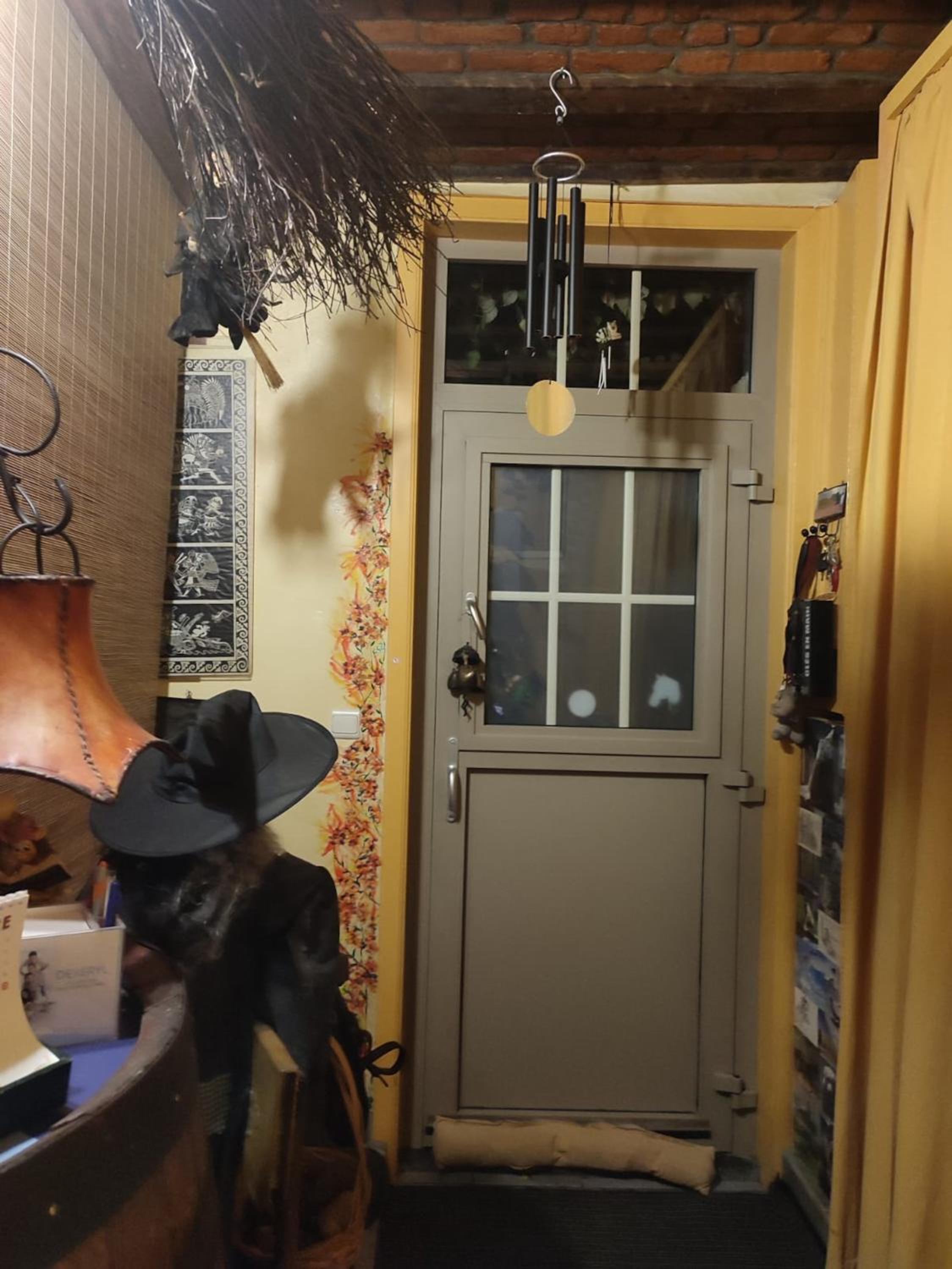 Cozy Apartment in Estinnes – 40 sqm with a fenced garden.