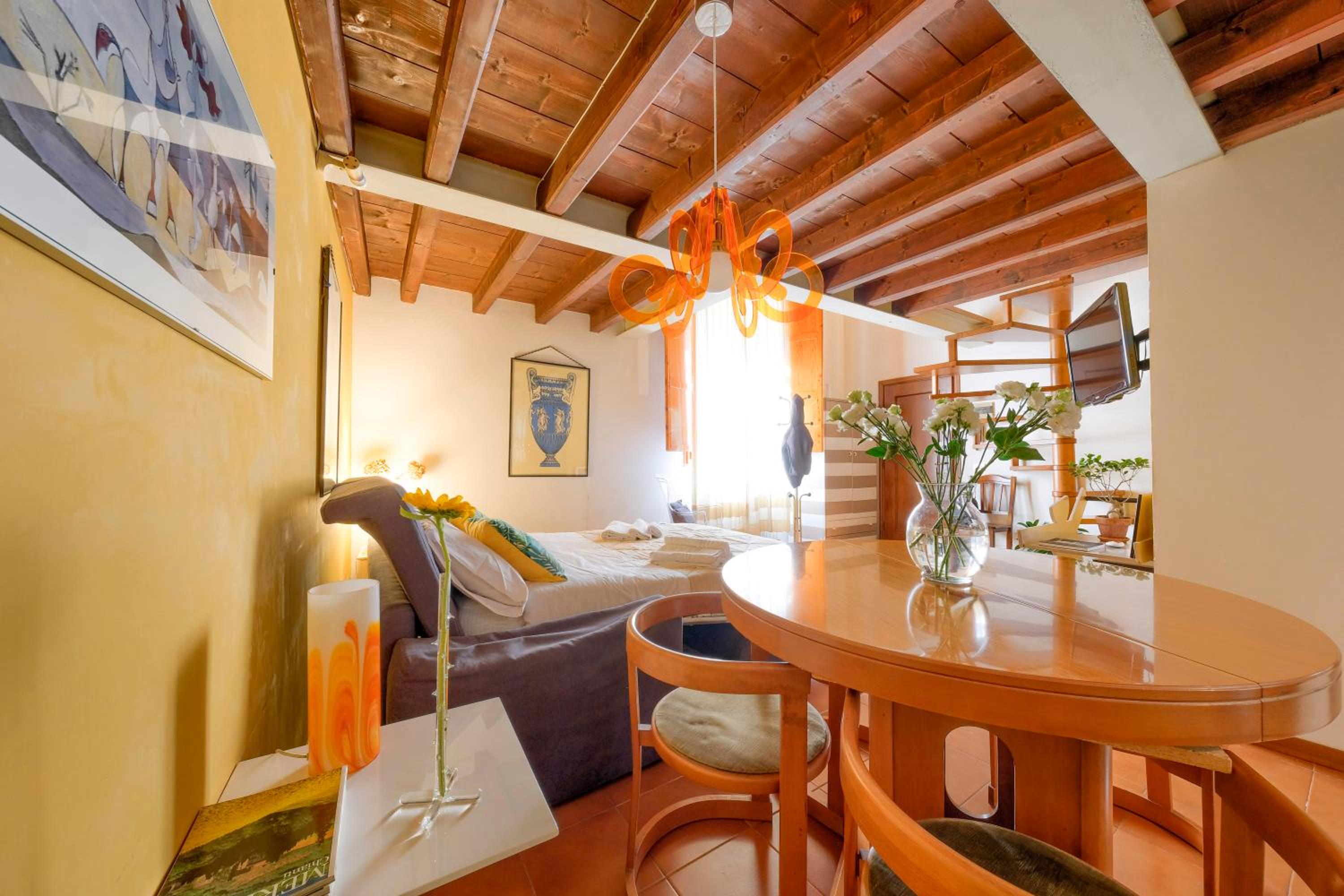 La casa di DANTE ALIGHIERI