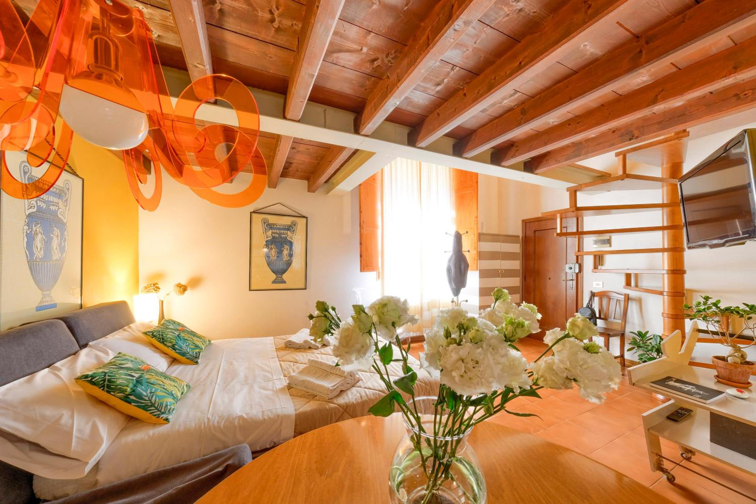 La casa di DANTE ALIGHIERI