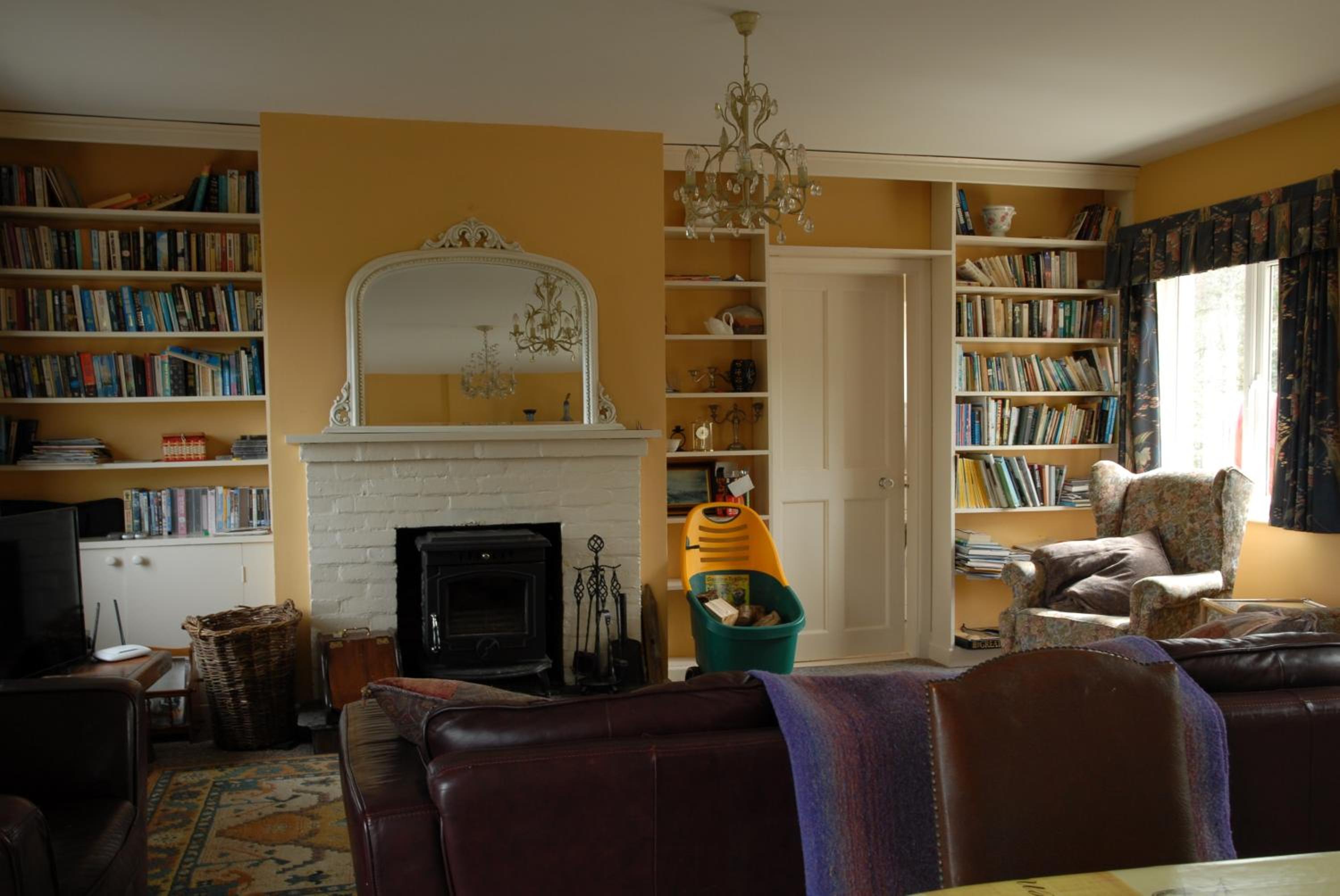 Spacious house with sea and mountain views, Co. Kerry view 3