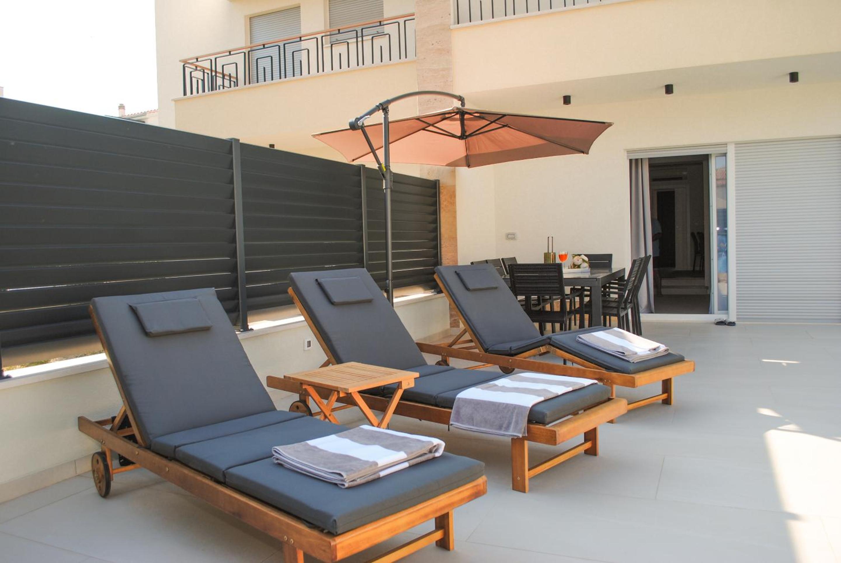 Villa Katmari with private heated pool