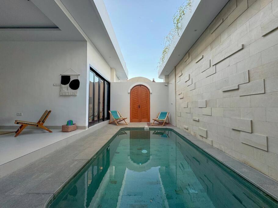 Stylish 2BR Villa with Private Pool & Fast WiFi in Canggu Center - Villa Kuku Canggu view 4