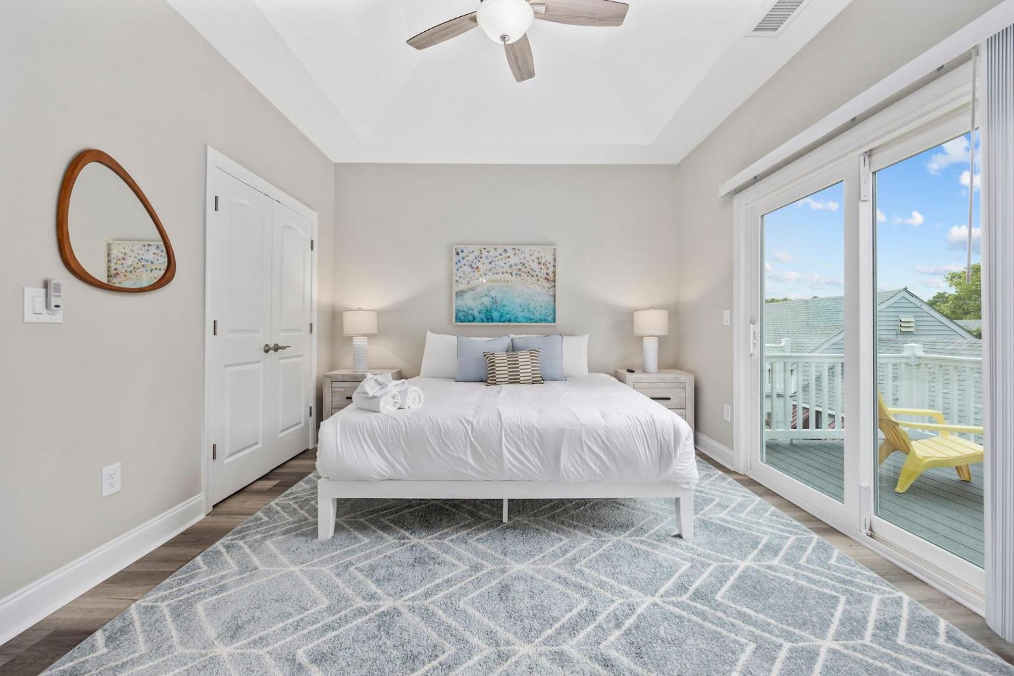 Pier View Home | Sleeps 10 | Pet Friendly view 2
