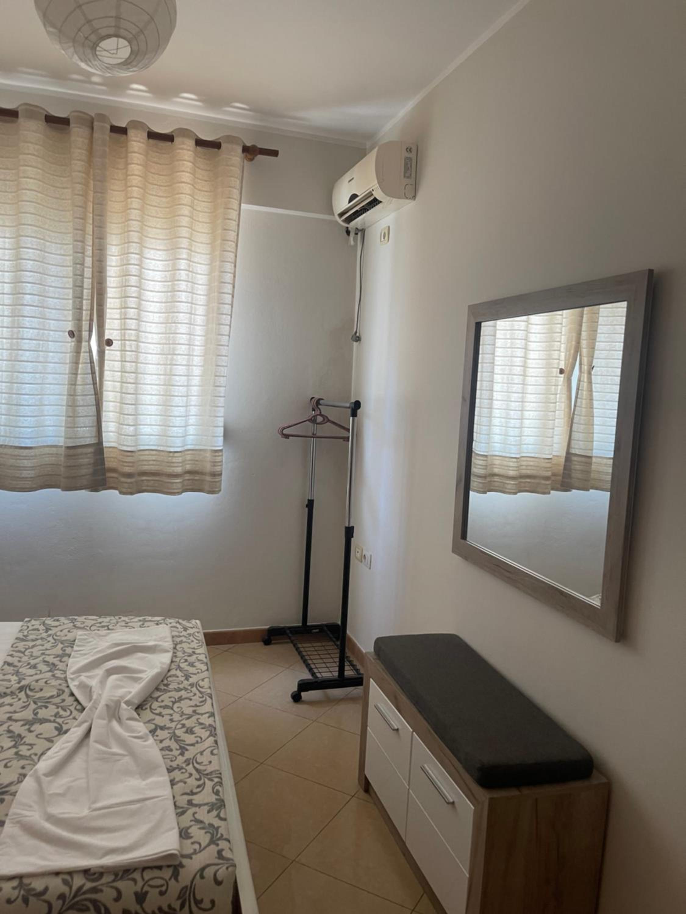 seaside apartment vlora