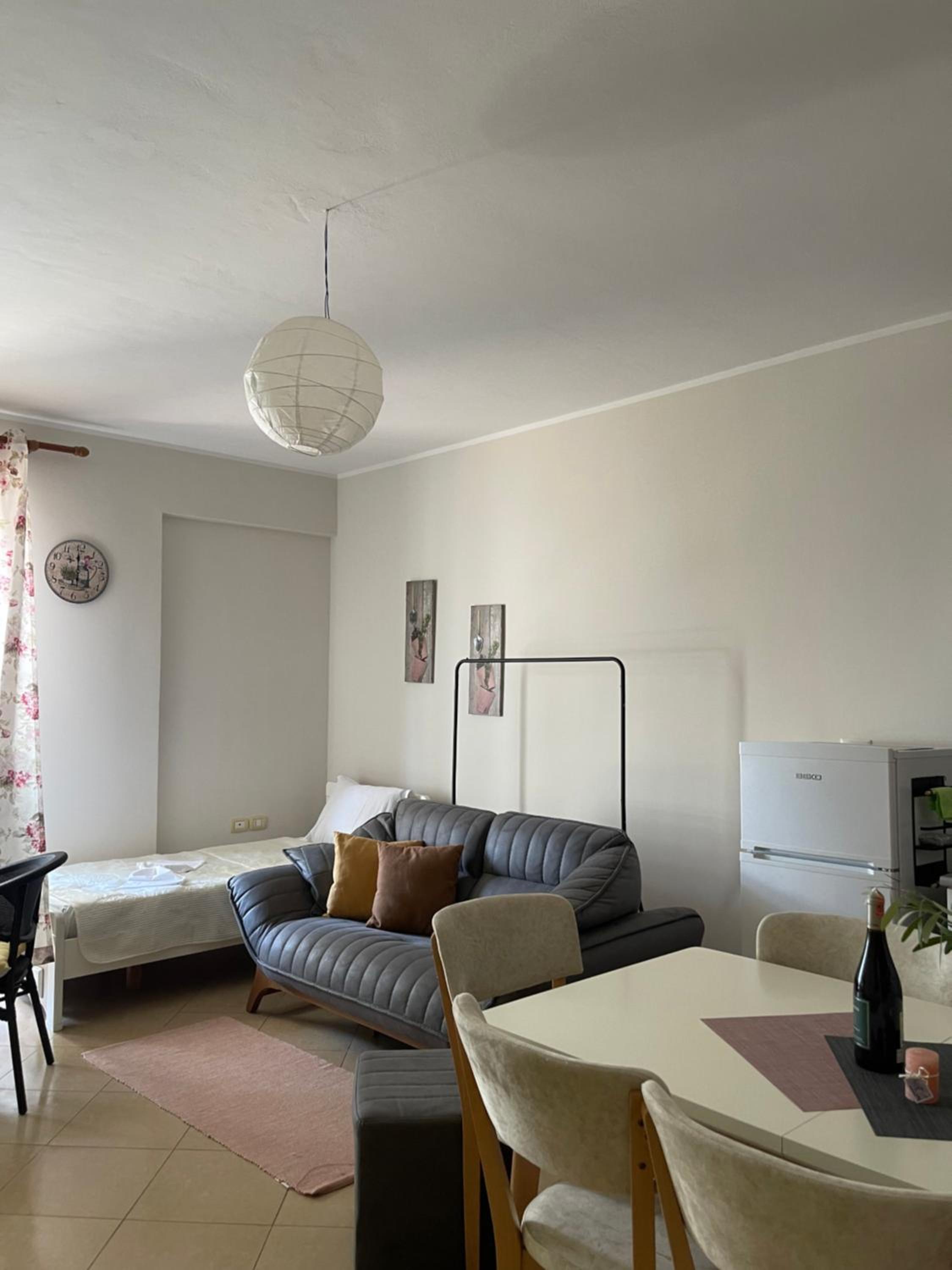 seaside apartment vlora