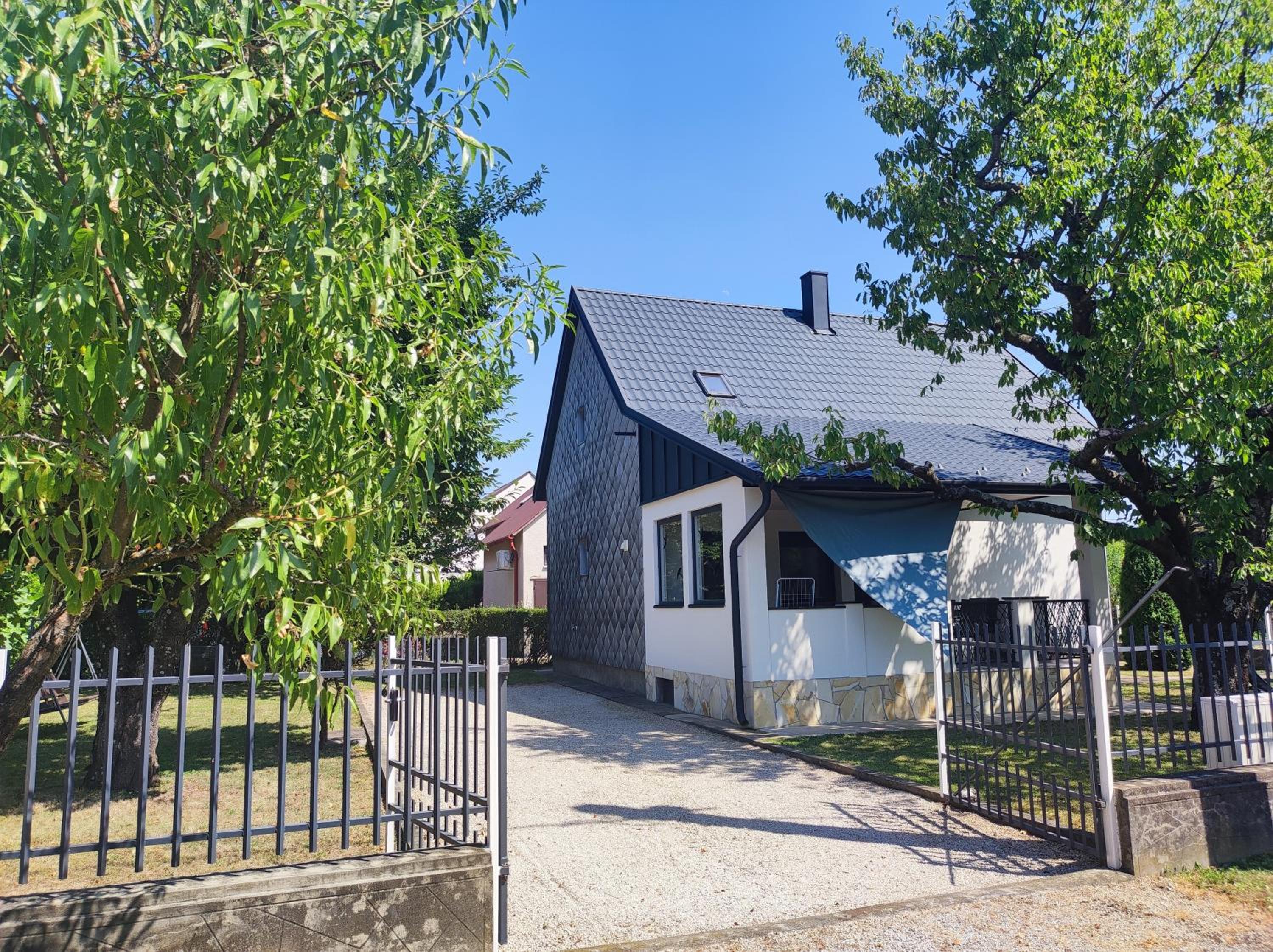 Lóki vendégház