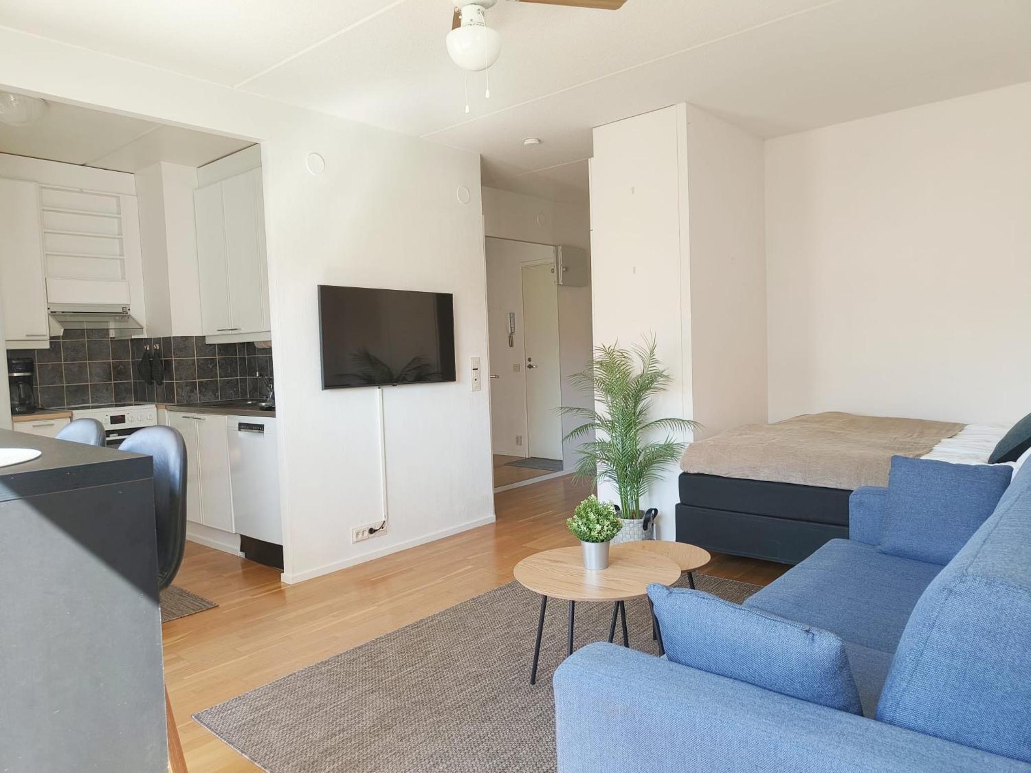 EP City Suite - Sauna, Balcony & Free parking view 5