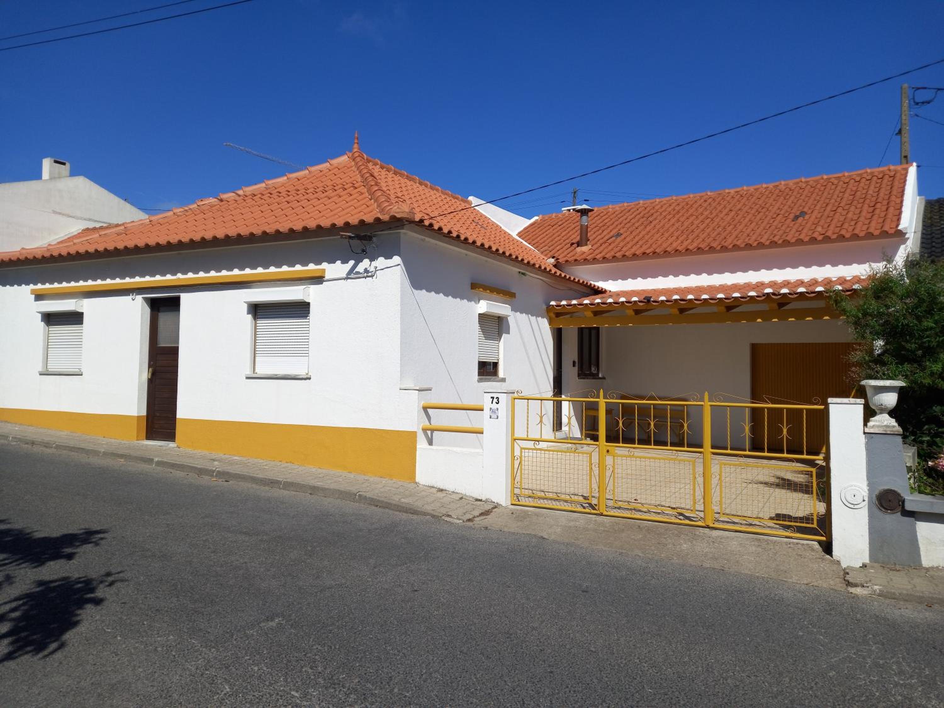 Casa d'Avó view 2