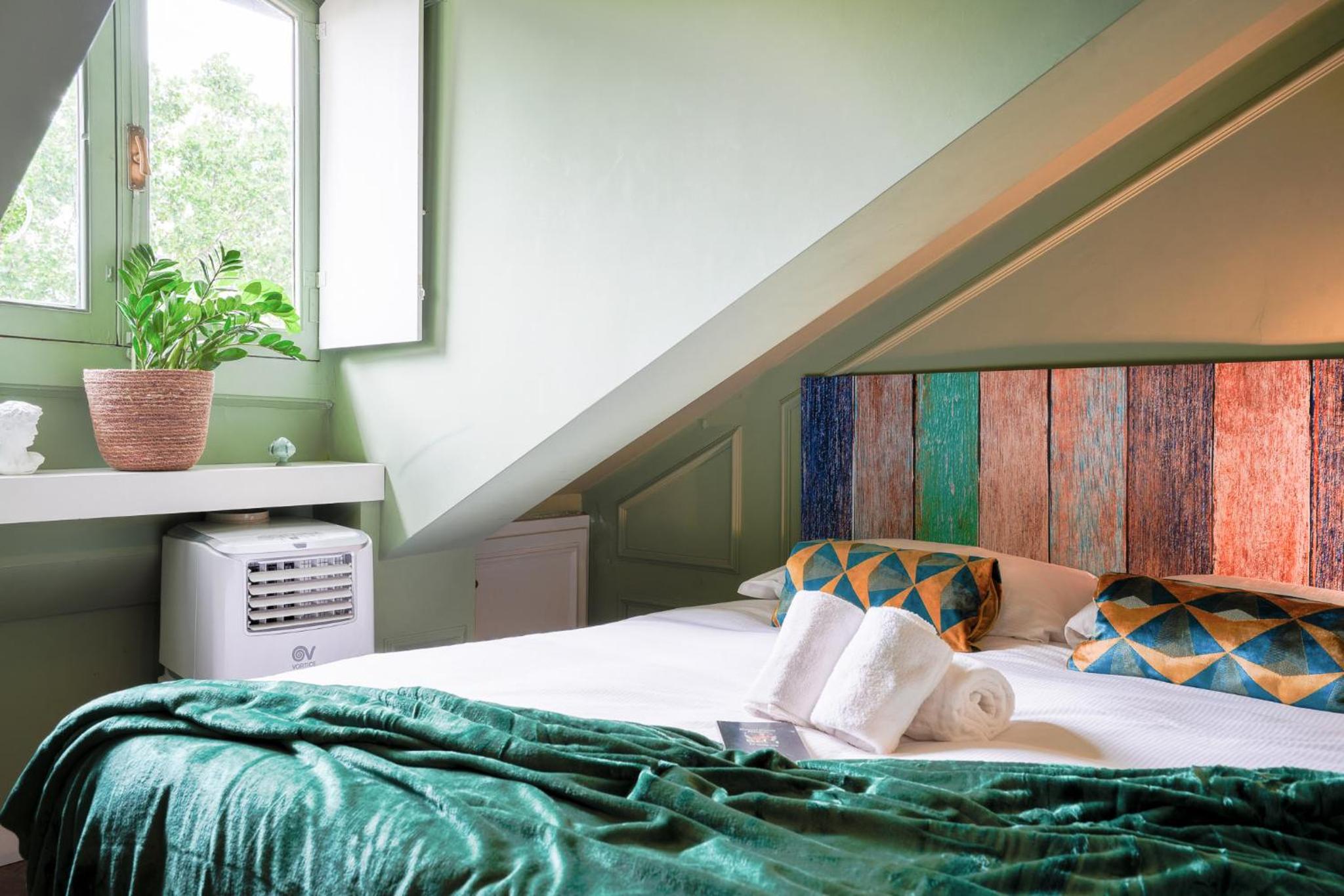 bedroom