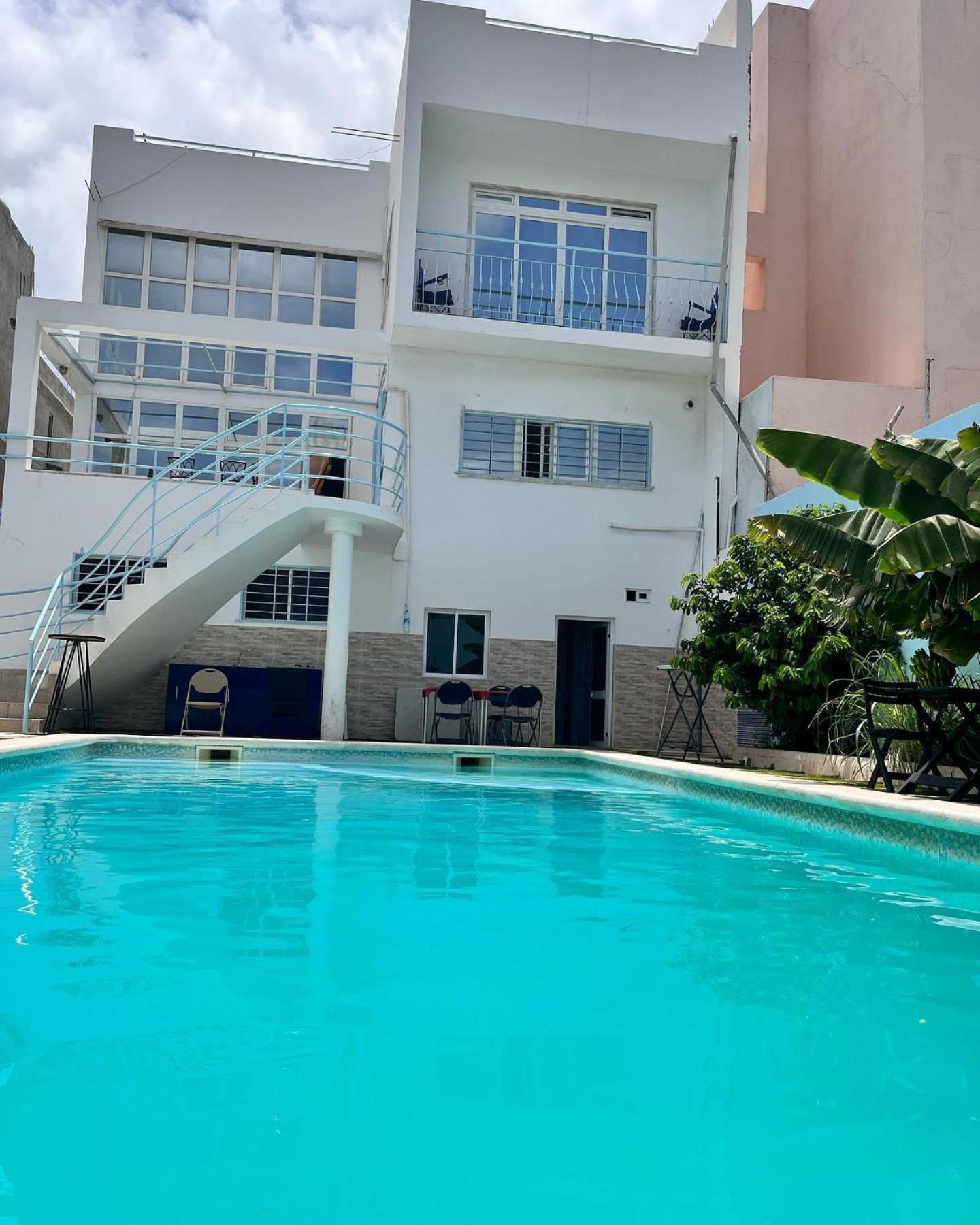 Perfect Vacation Home 5 Beds