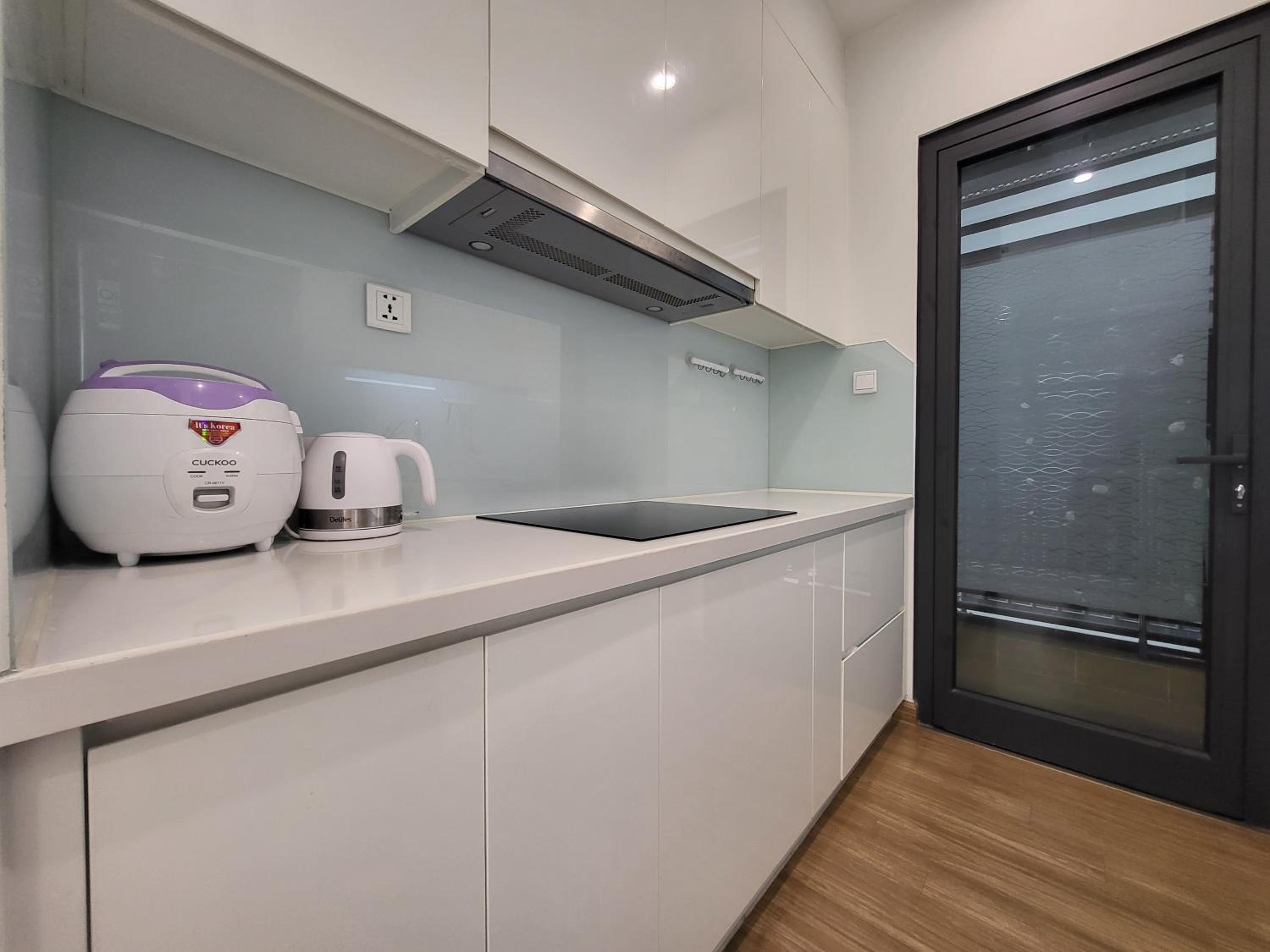 Căn hộ dịch vụ siêu đẹp Vinhomes Skylake gần sân vận động Mỹ Đình
