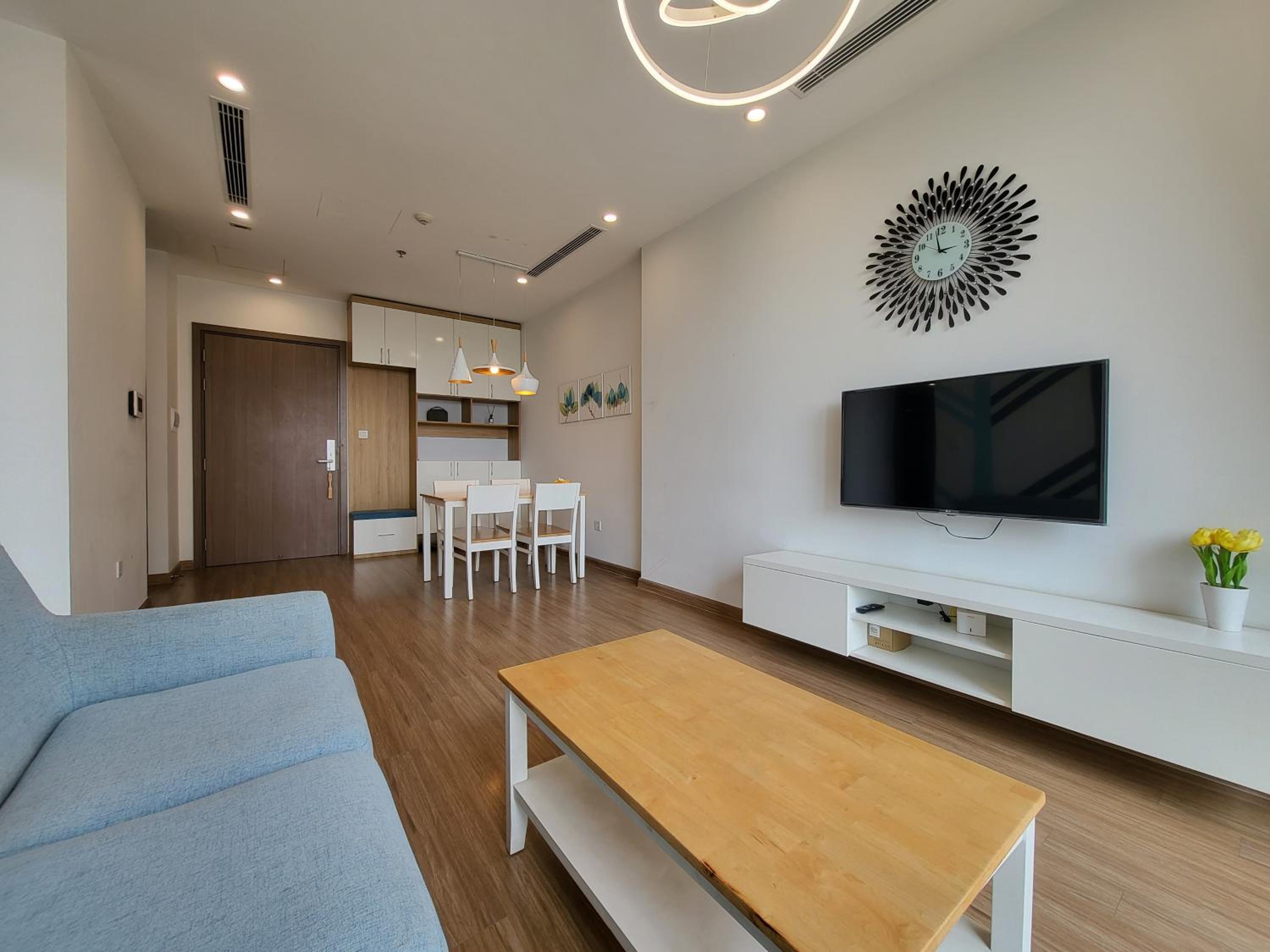 Căn hộ dịch vụ siêu đẹp Vinhomes Skylake gần sân vận động Mỹ Đình