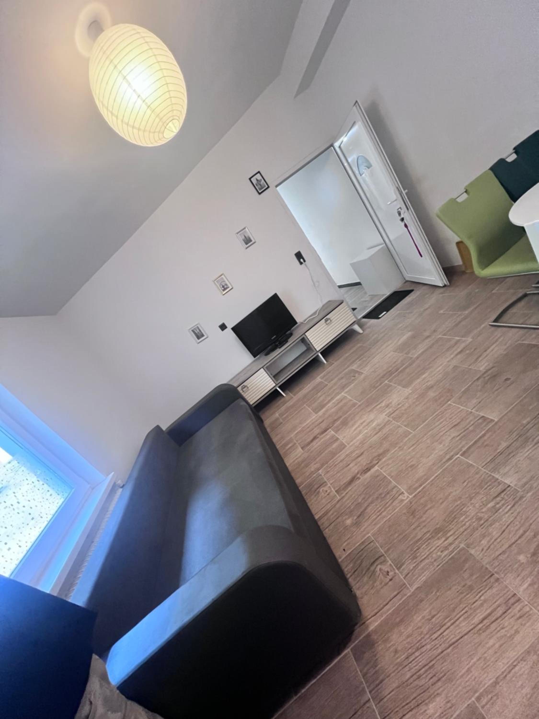 TOP6 Zimmer für max 3Personen 1EB1DB