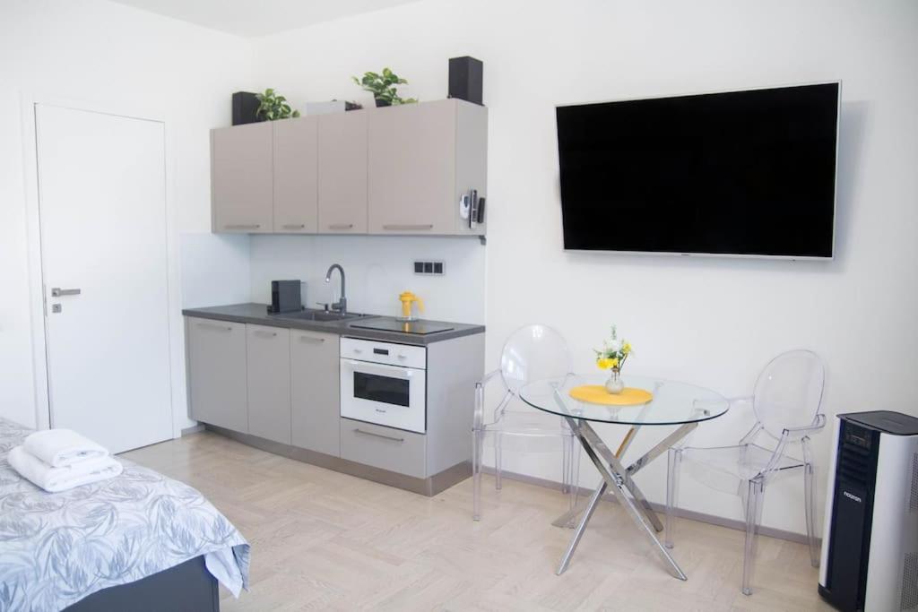 Luxury Apartment near Charles Bridge