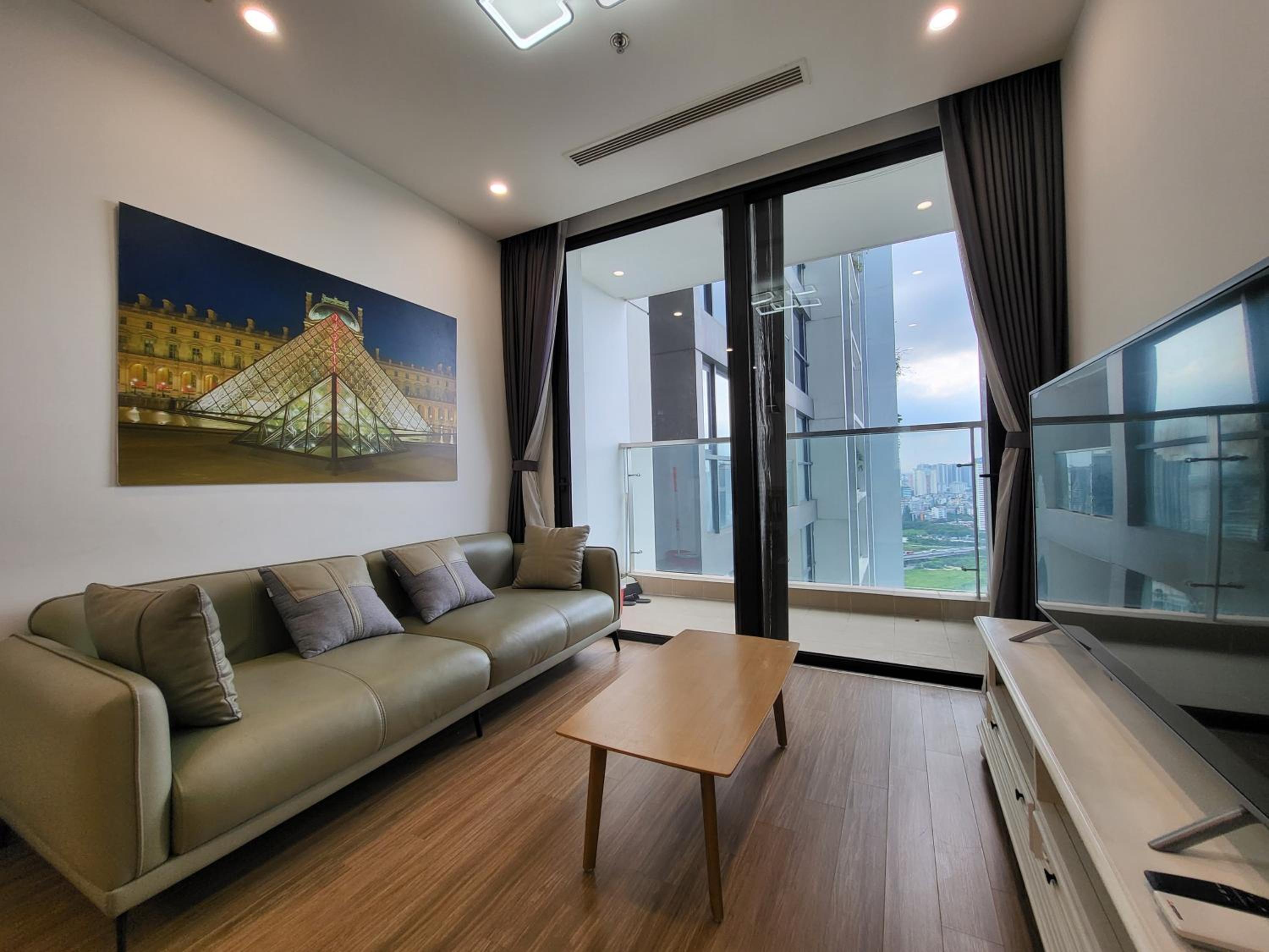 Căn hộ dịch vụ siêu đẹp Vinhomes Skylake gần sân vận động Mỹ Đình