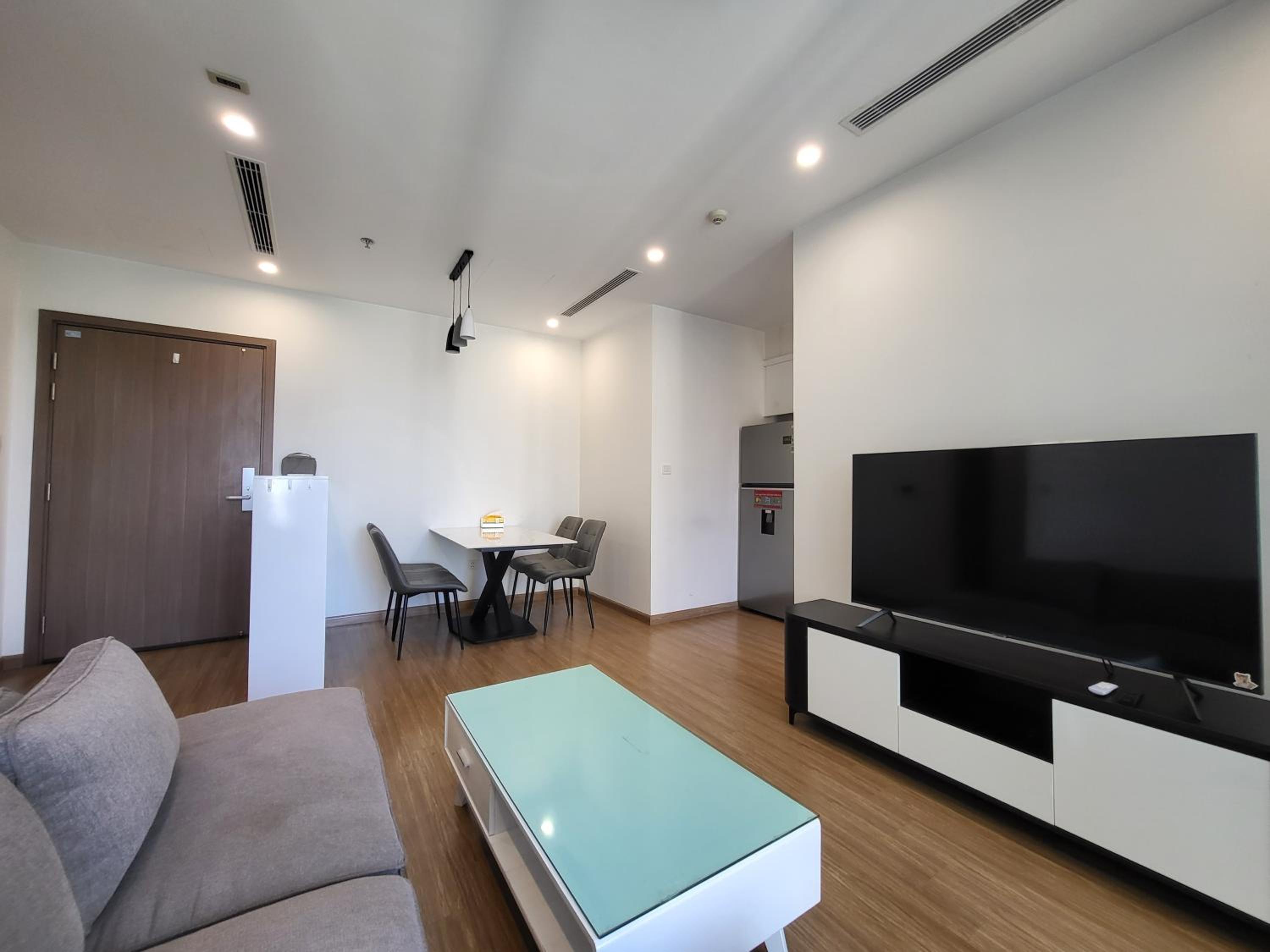 Căn hộ dịch vụ siêu đẹp Vinhomes Skylake gần sân vận động Mỹ Đình