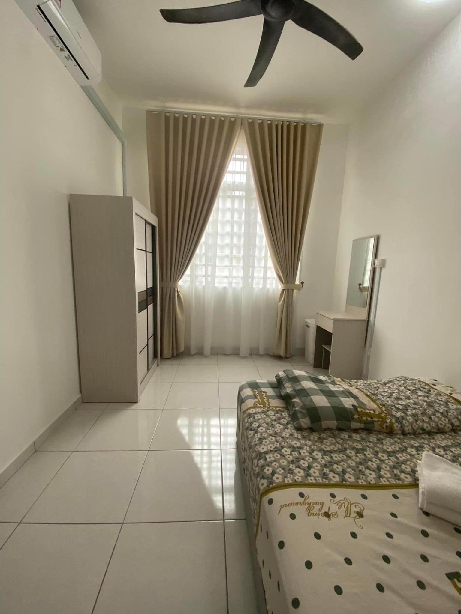 Single storey bungalow Tangkak