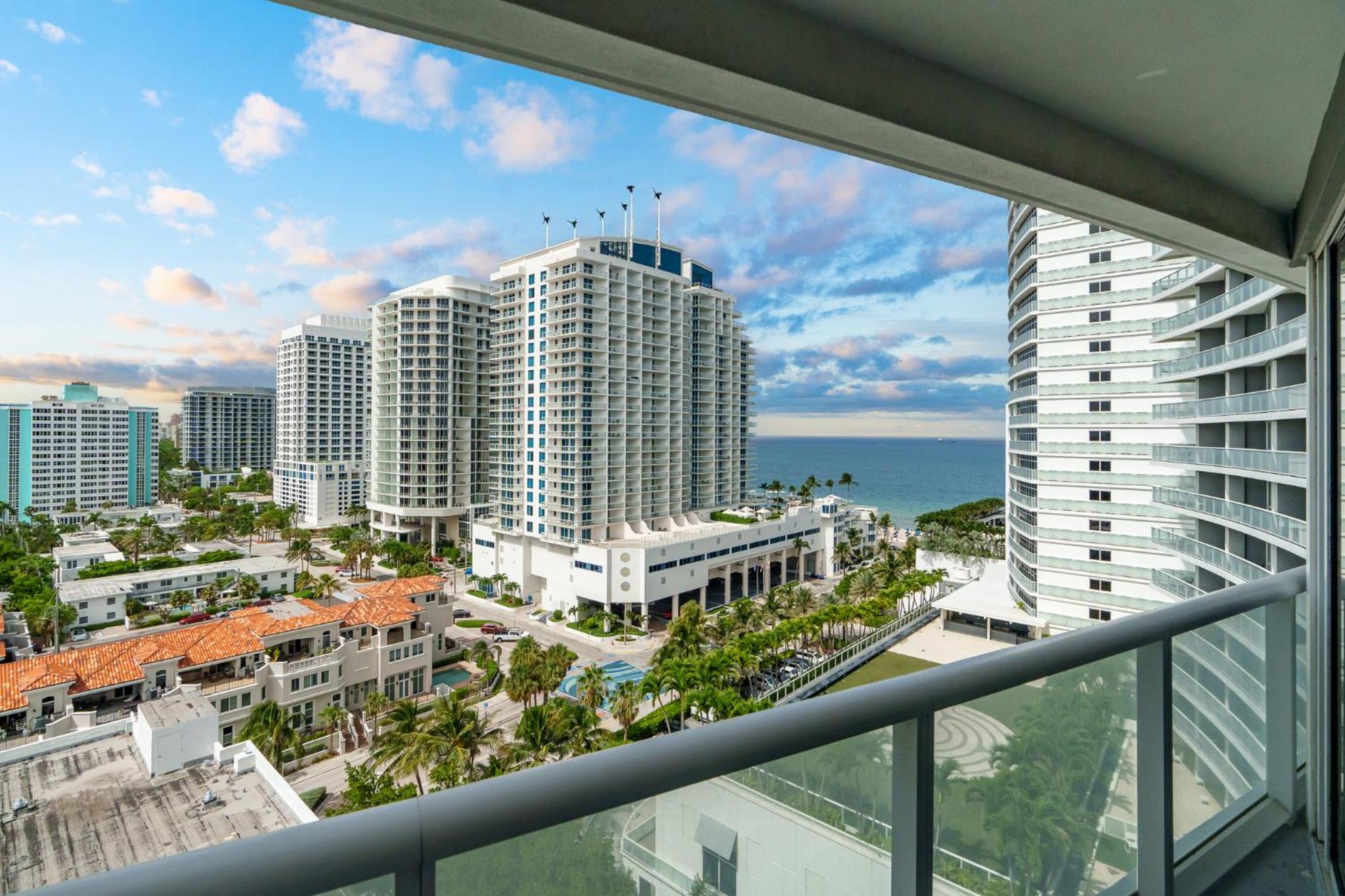 2BR Fort Lauderdale W Residence with Double Living Room, Ocean & Intercoastal Views, Brand New Sofas! view 5