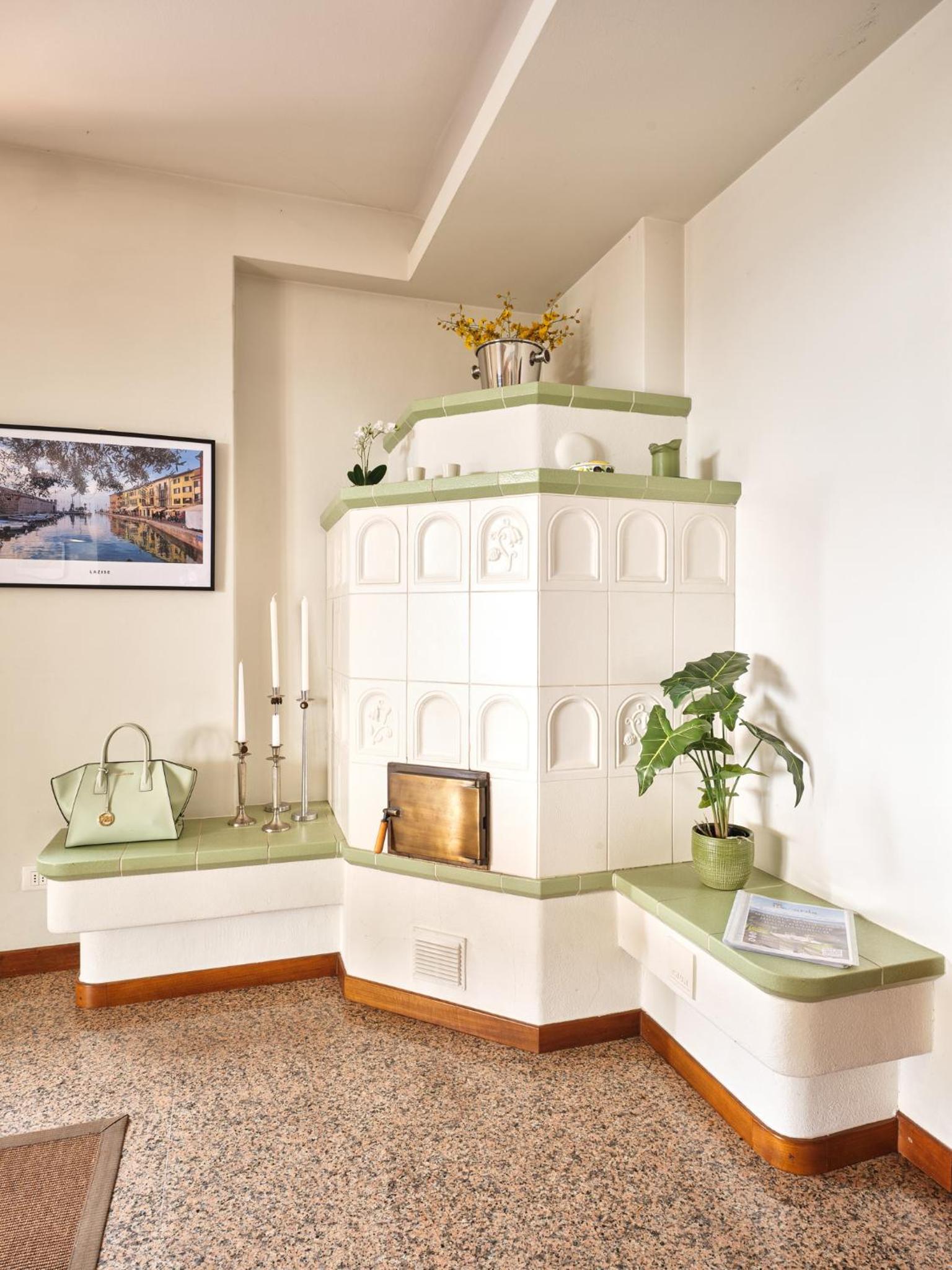 VILLA CELEBRITY - Regarda Travel
