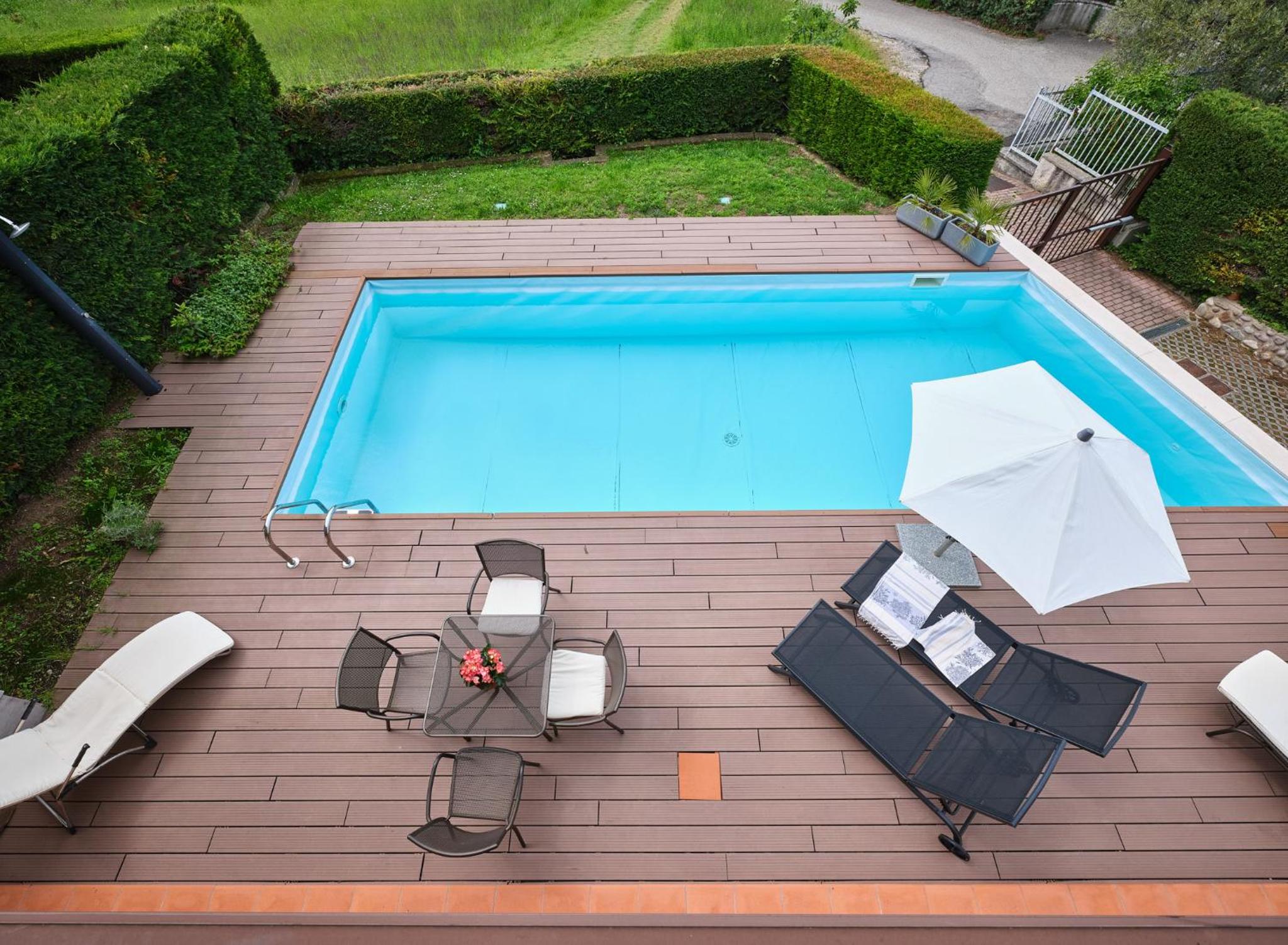 VILLA CELEBRITY - Regarda Travel
