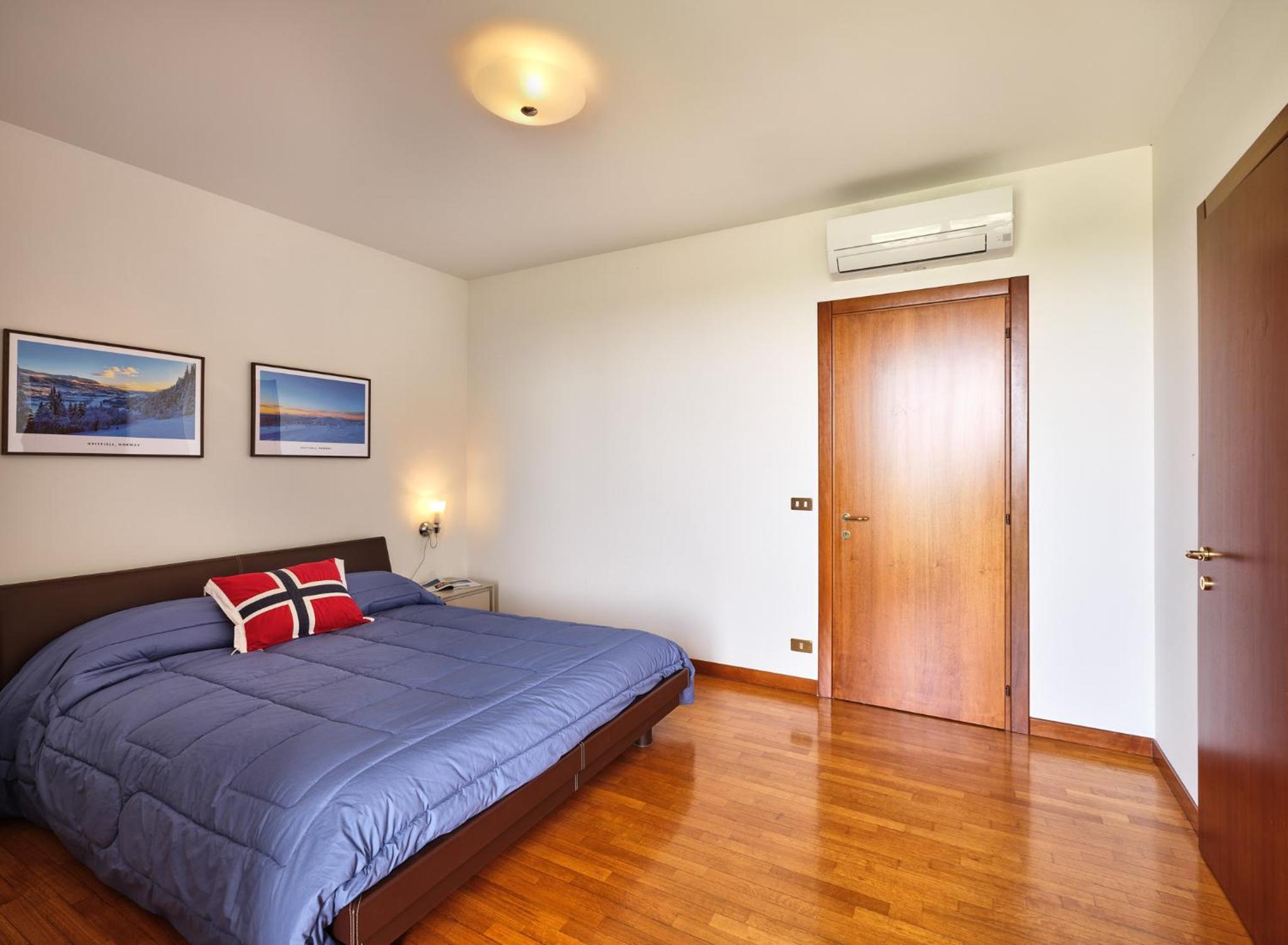 VILLA CELEBRITY - Regarda Travel