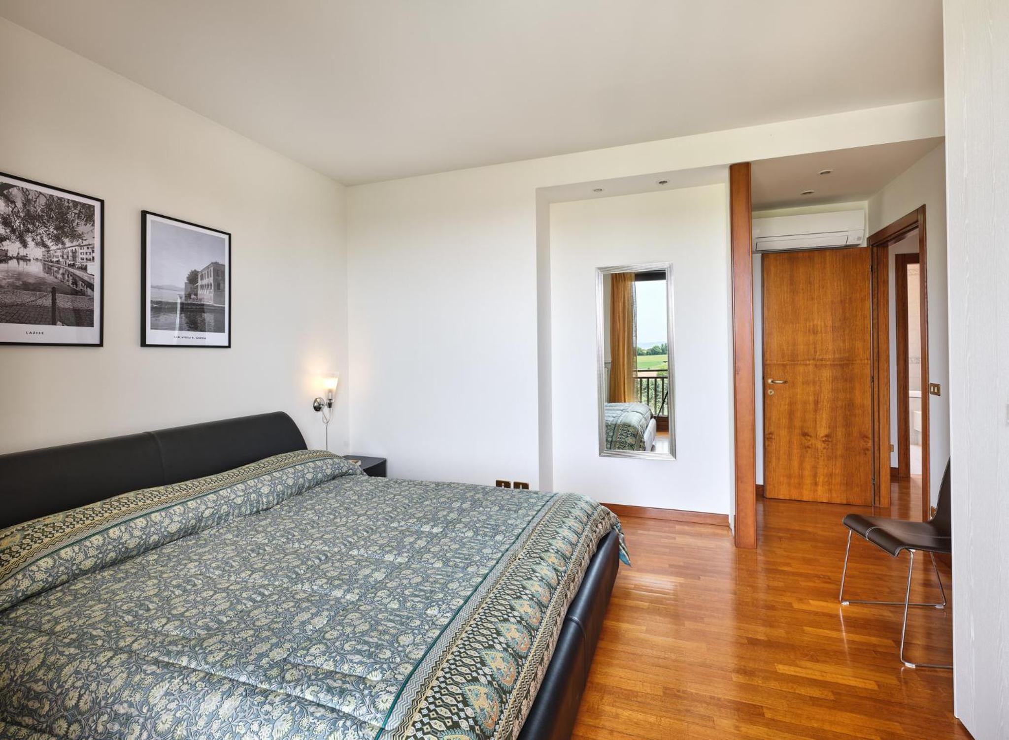 VILLA CELEBRITY - Regarda Travel