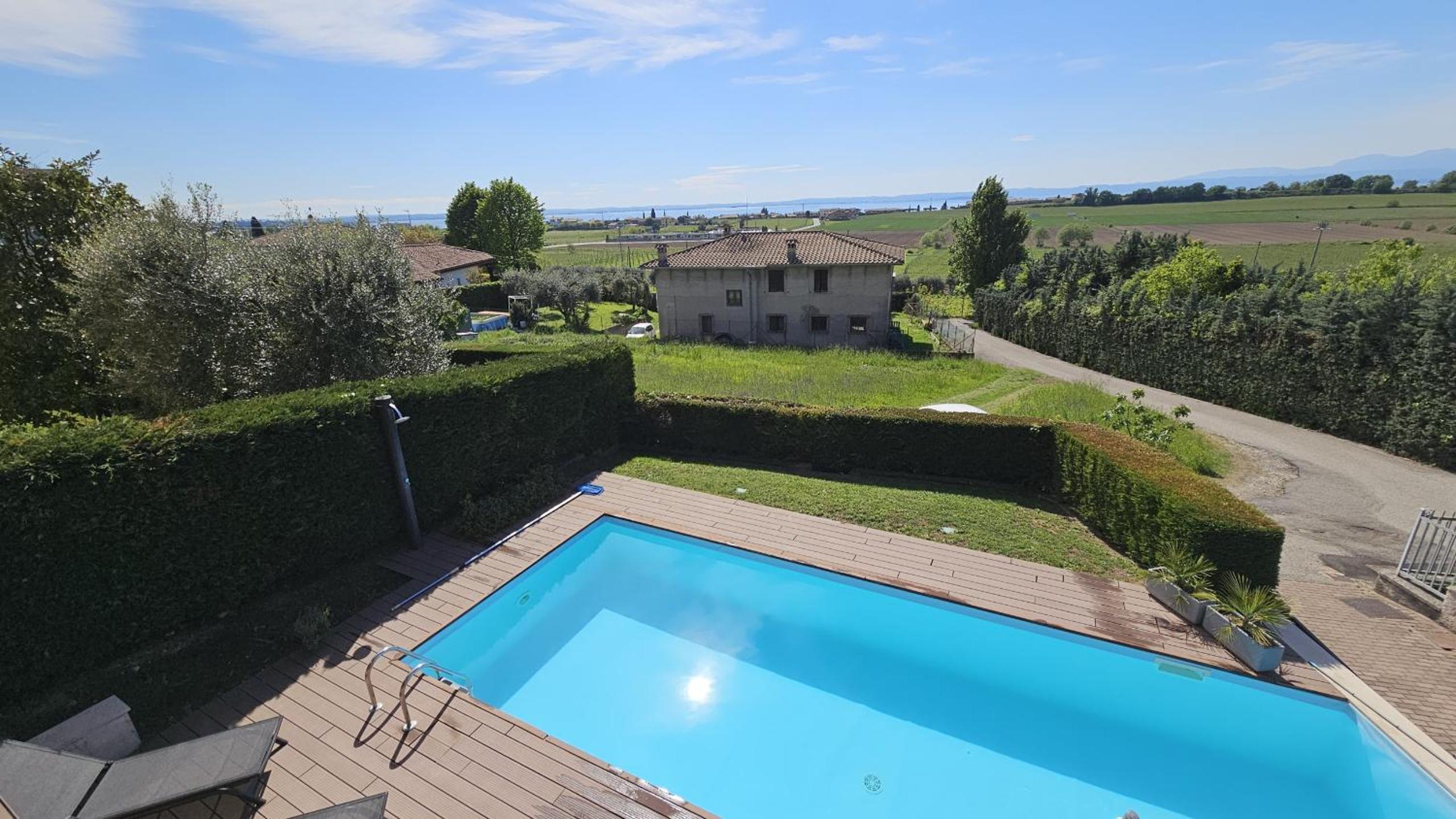 VILLA CELEBRITY - Regarda Travel