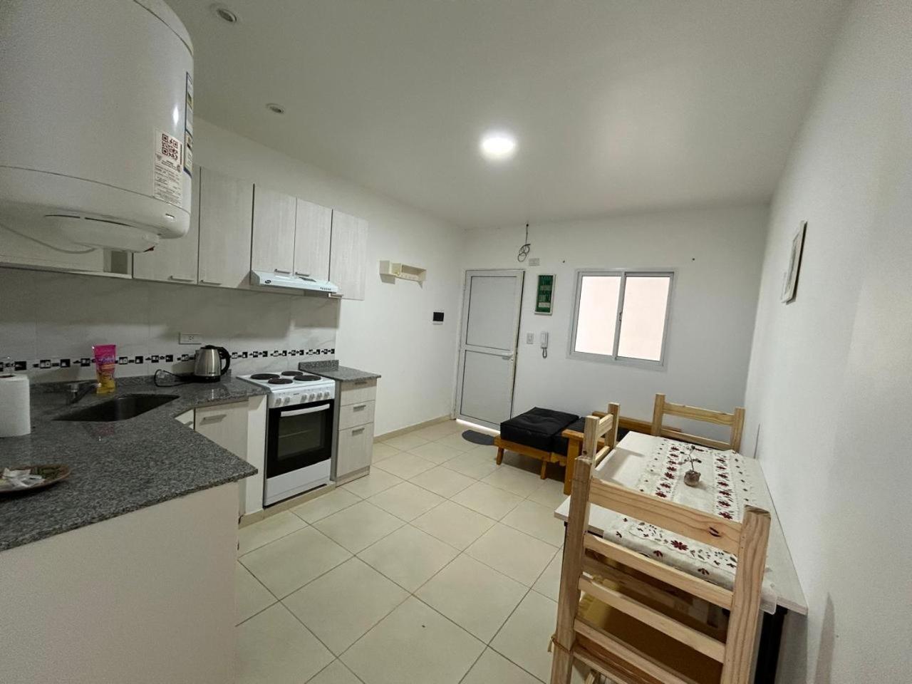 Edificio MK752 3ER Piso Sin Ascensor