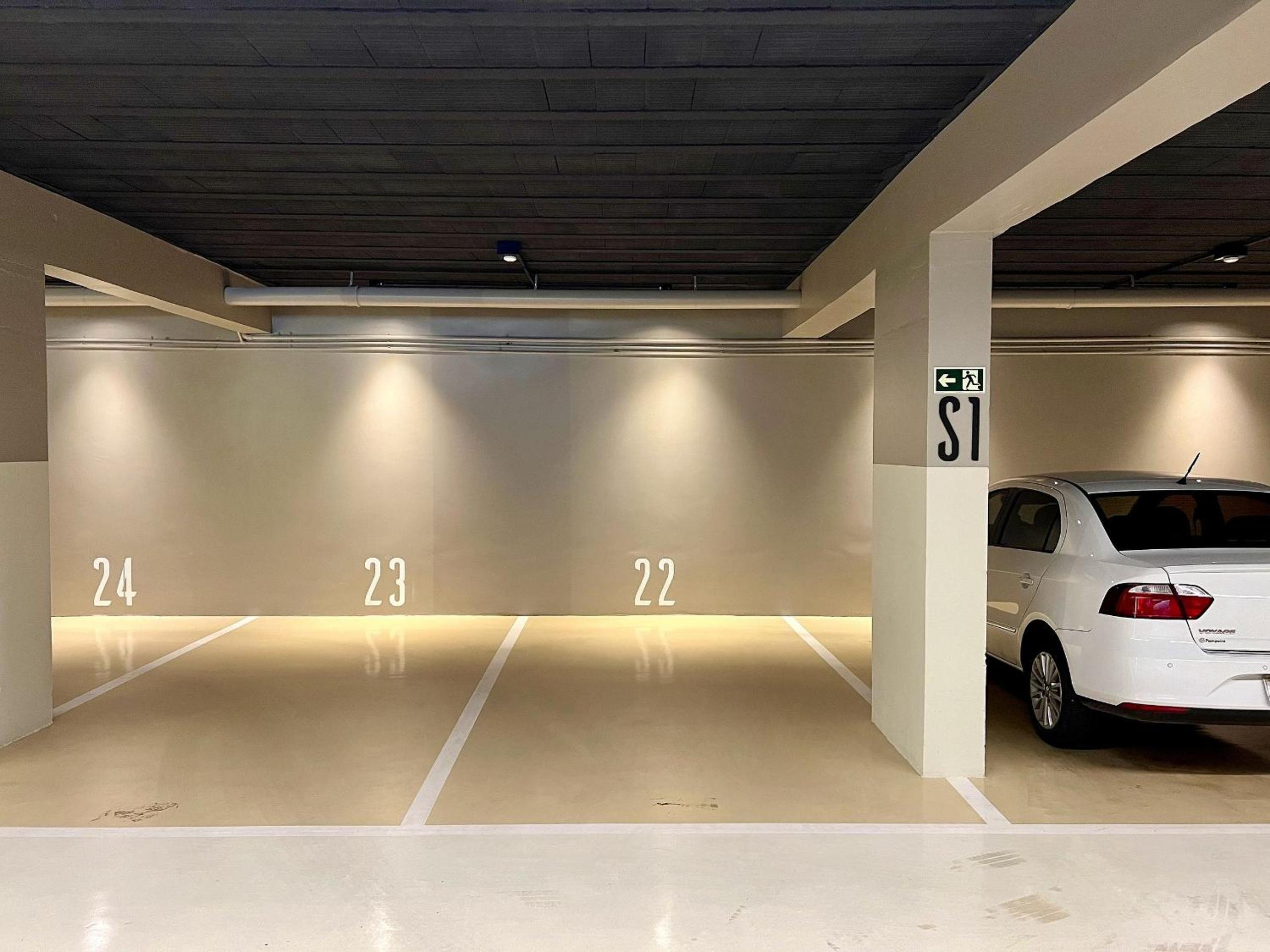Incrível Loft 235 1 Suíte Centro by Achei