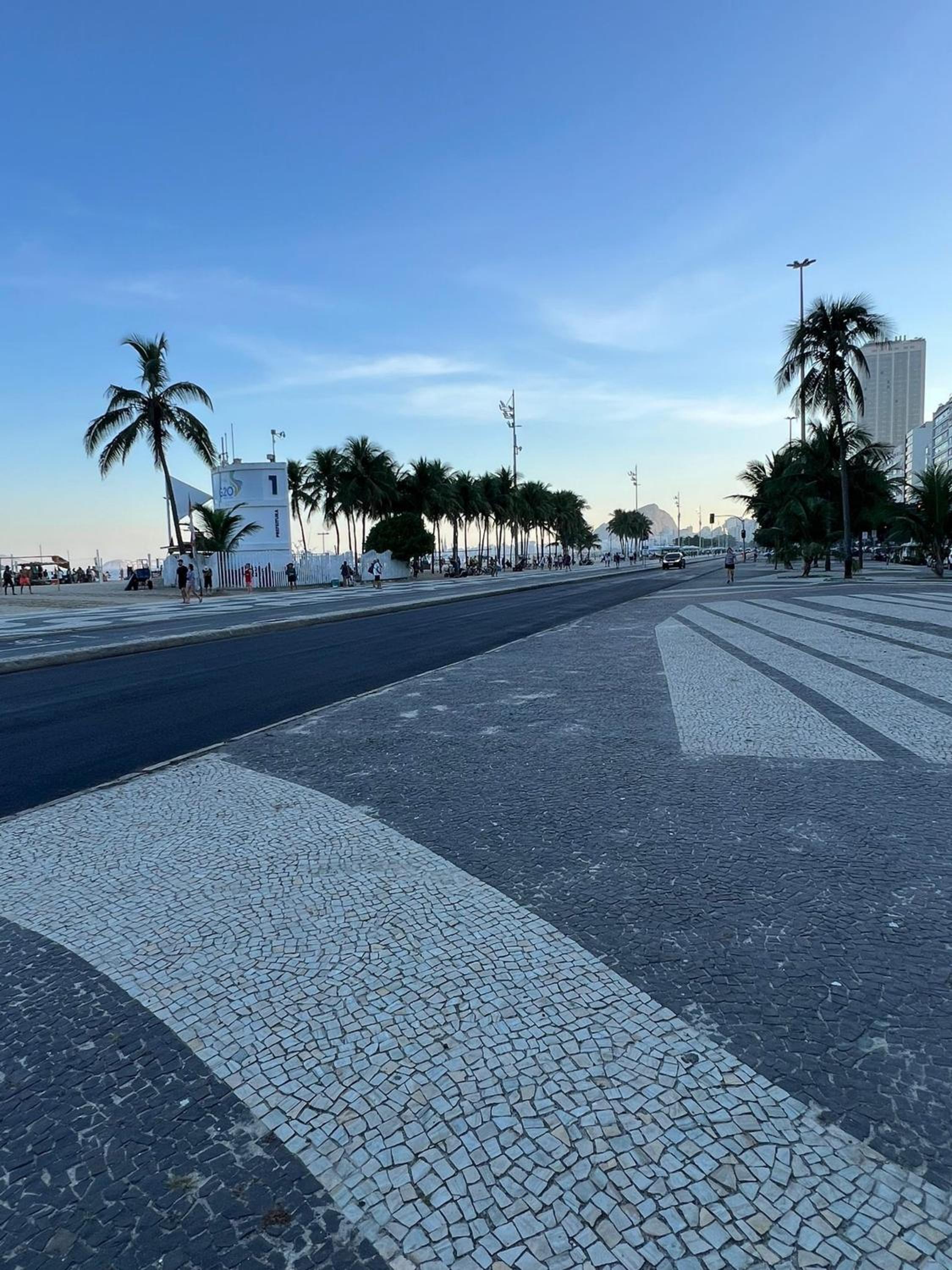 Charmoso Studio a 2min da Praia do Leme!