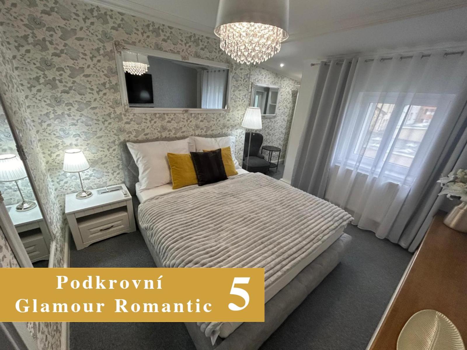 EFIPA Glamour Apartments