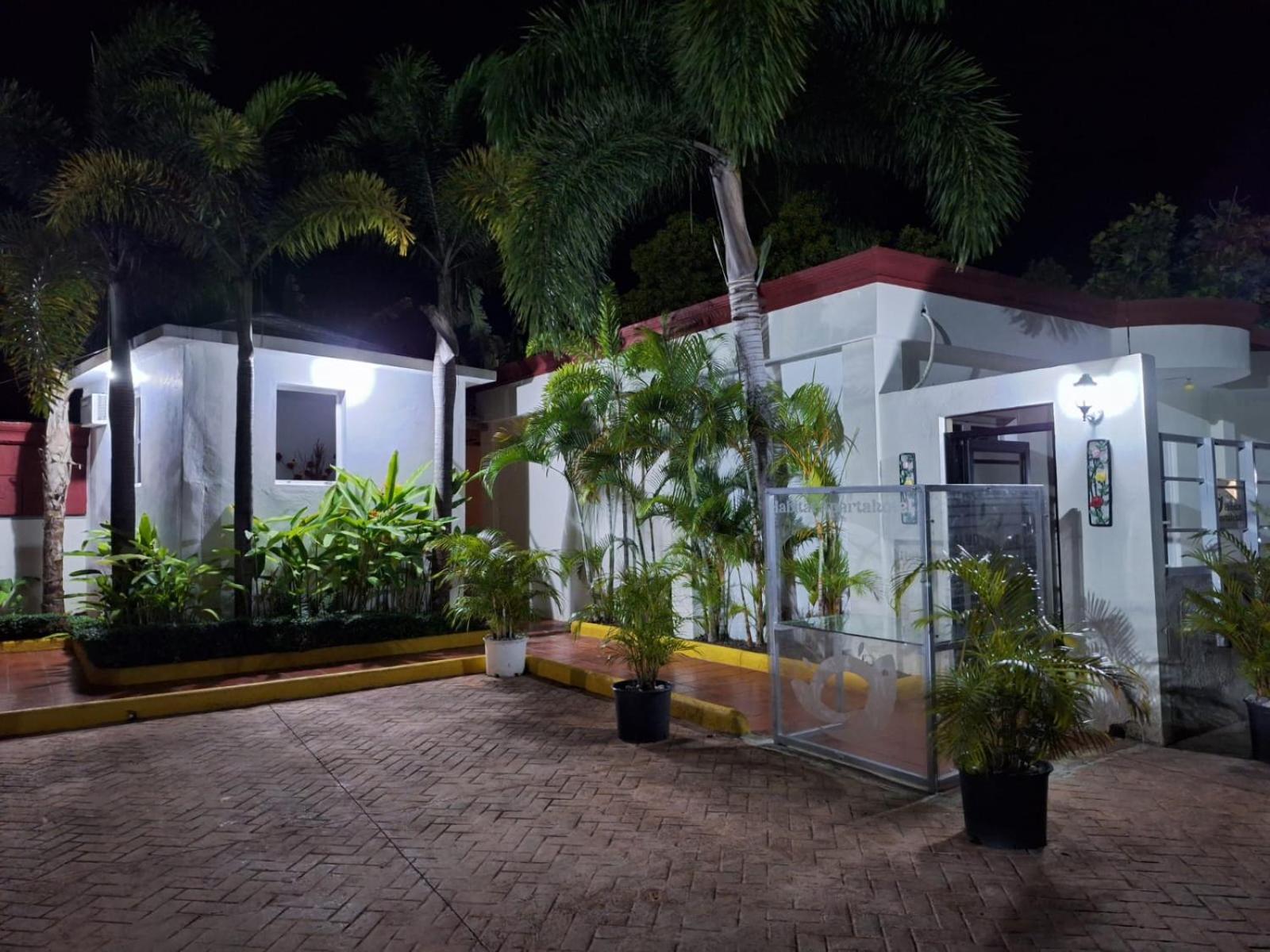 Habitat Aparta Hotel Havaclub