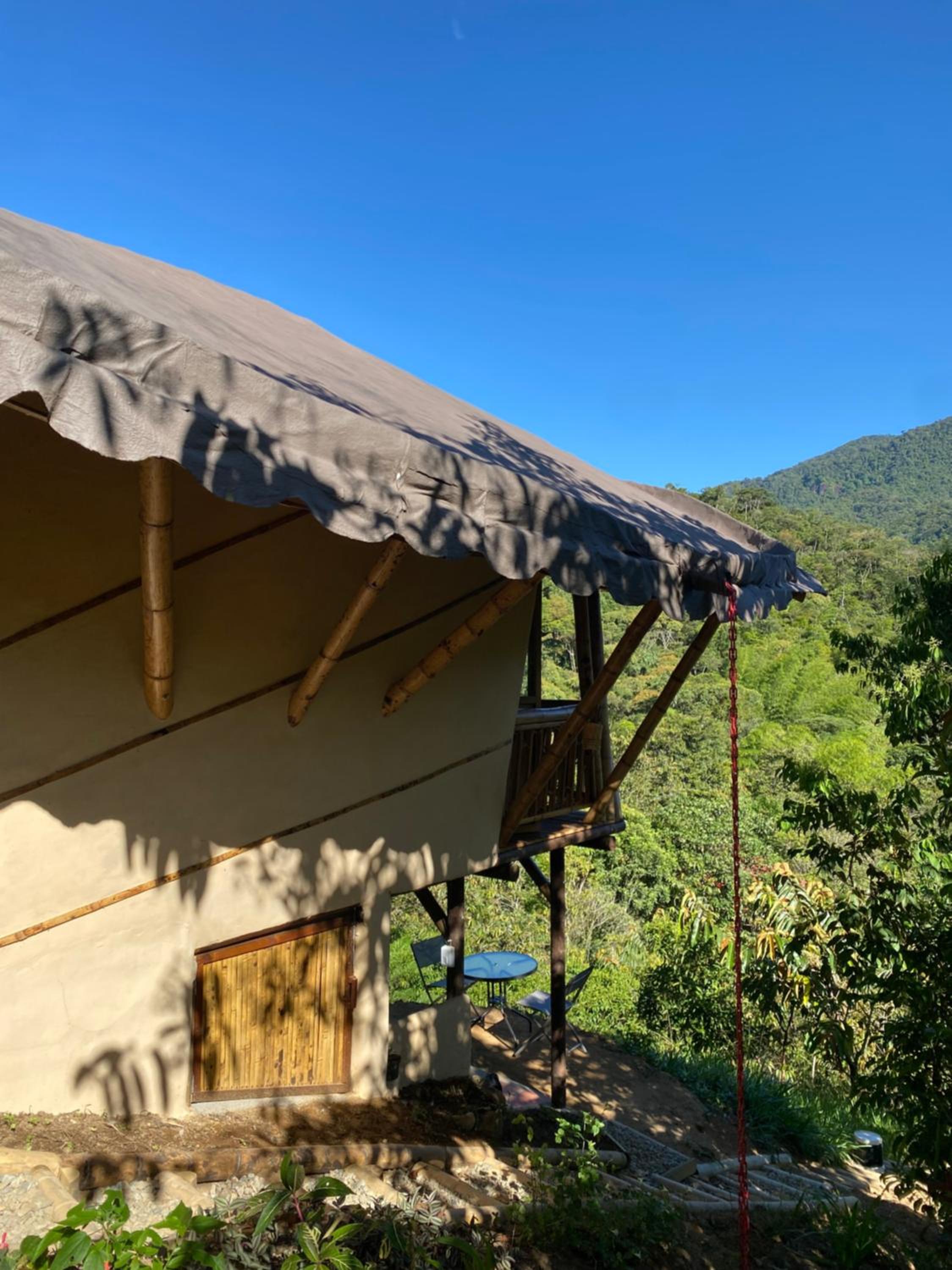 Macuá, Refugio del bosque