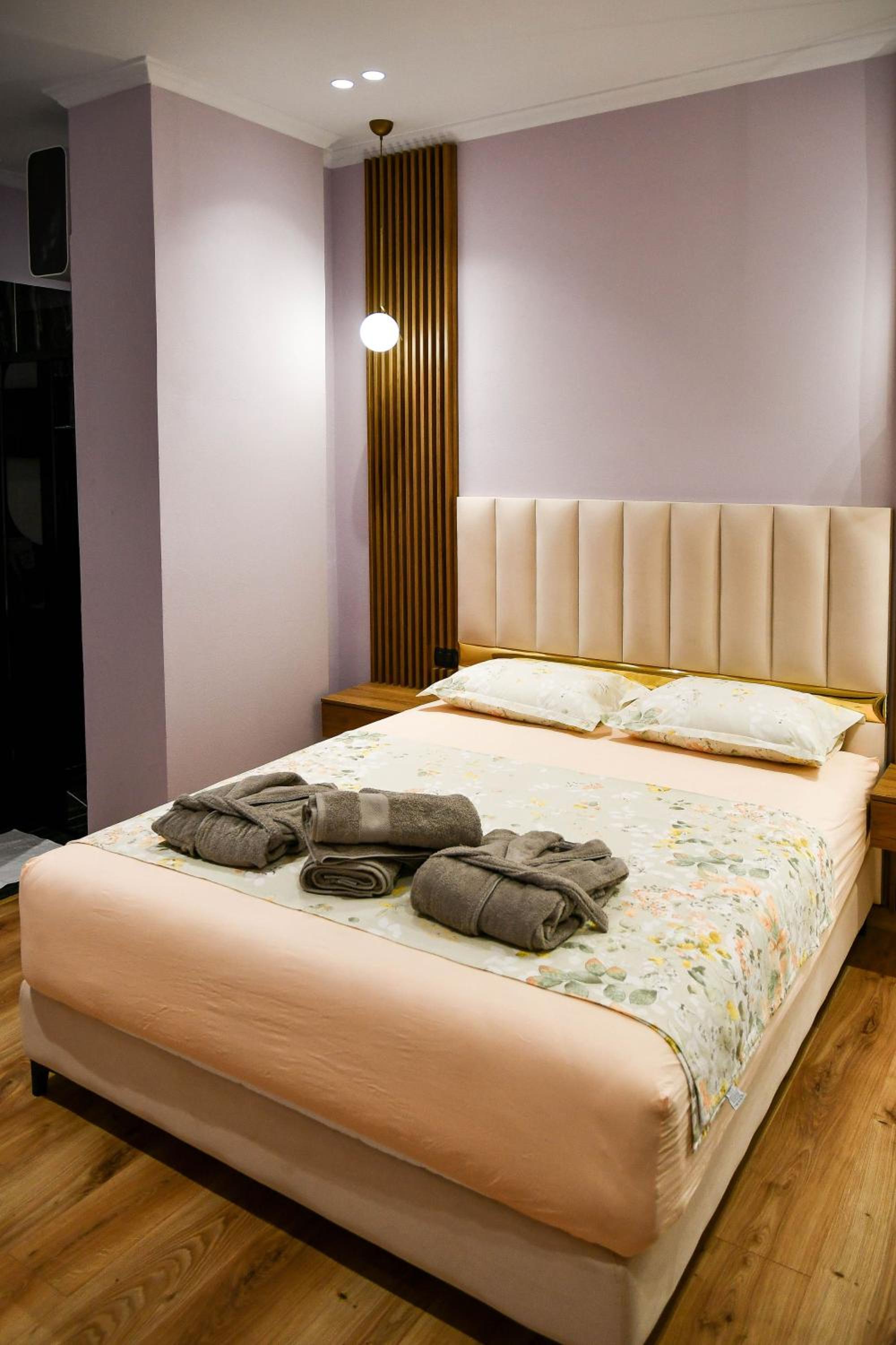 Hata Luxury Apartments photo 2