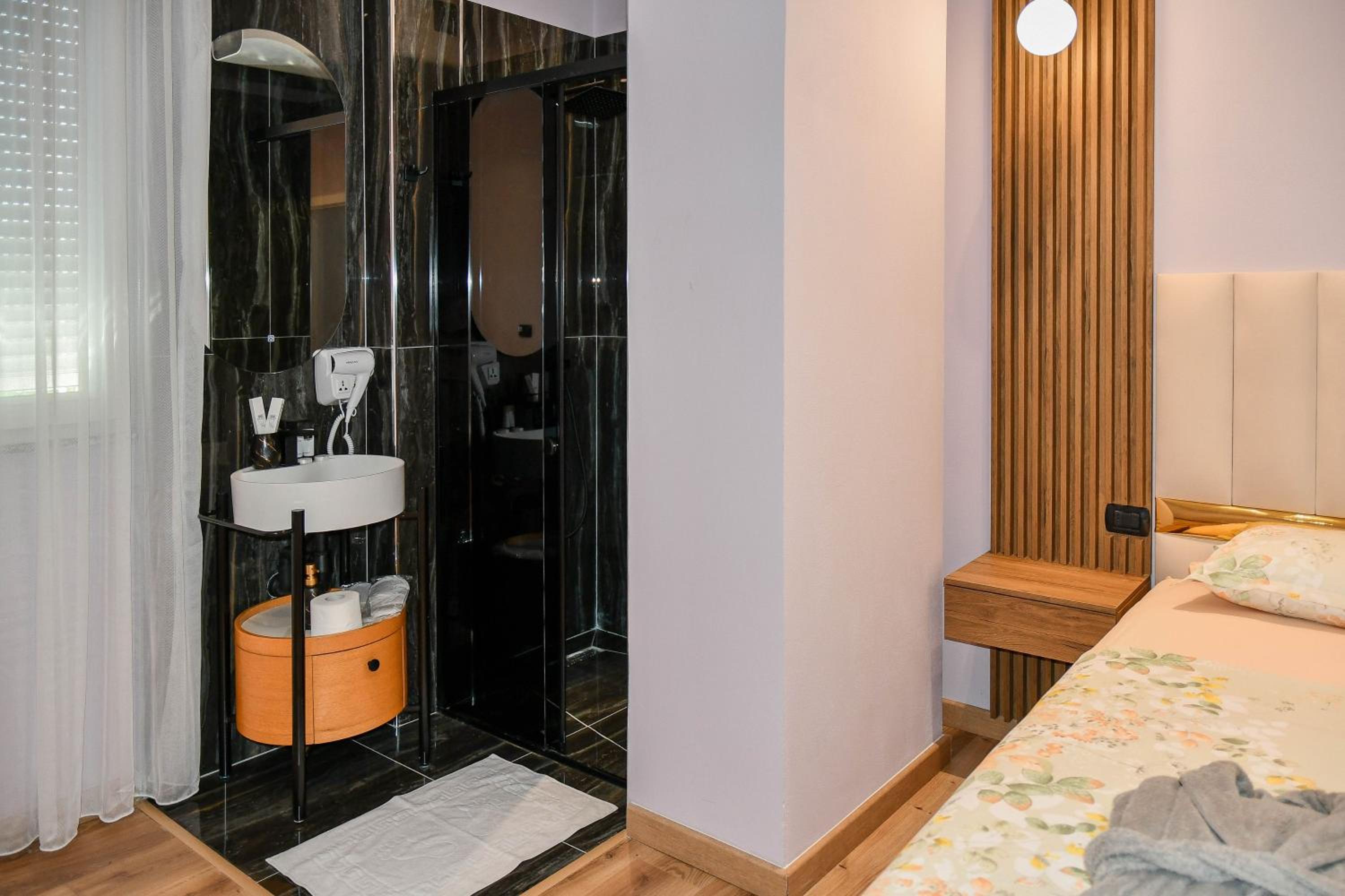Hata Luxury Apartments