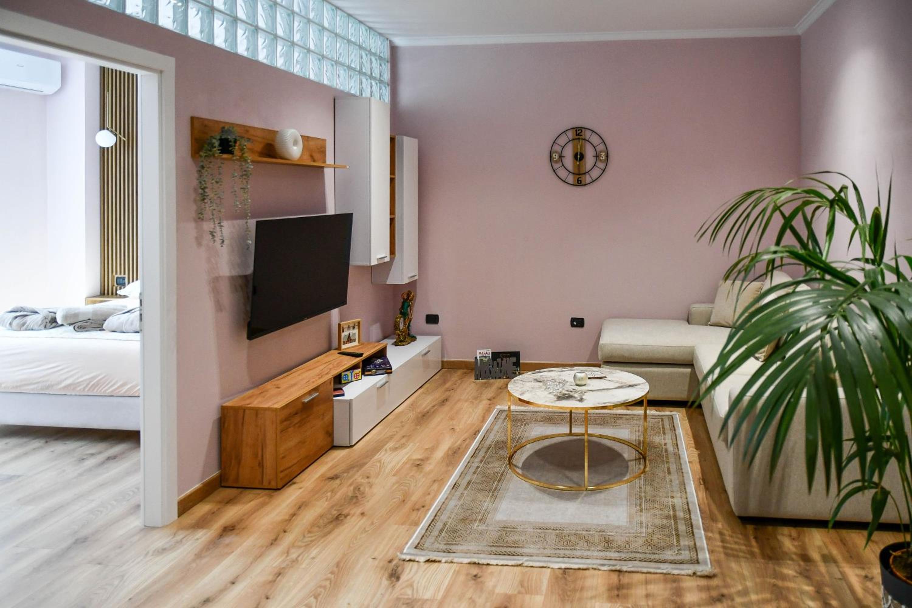 Hata Luxury Apartments
