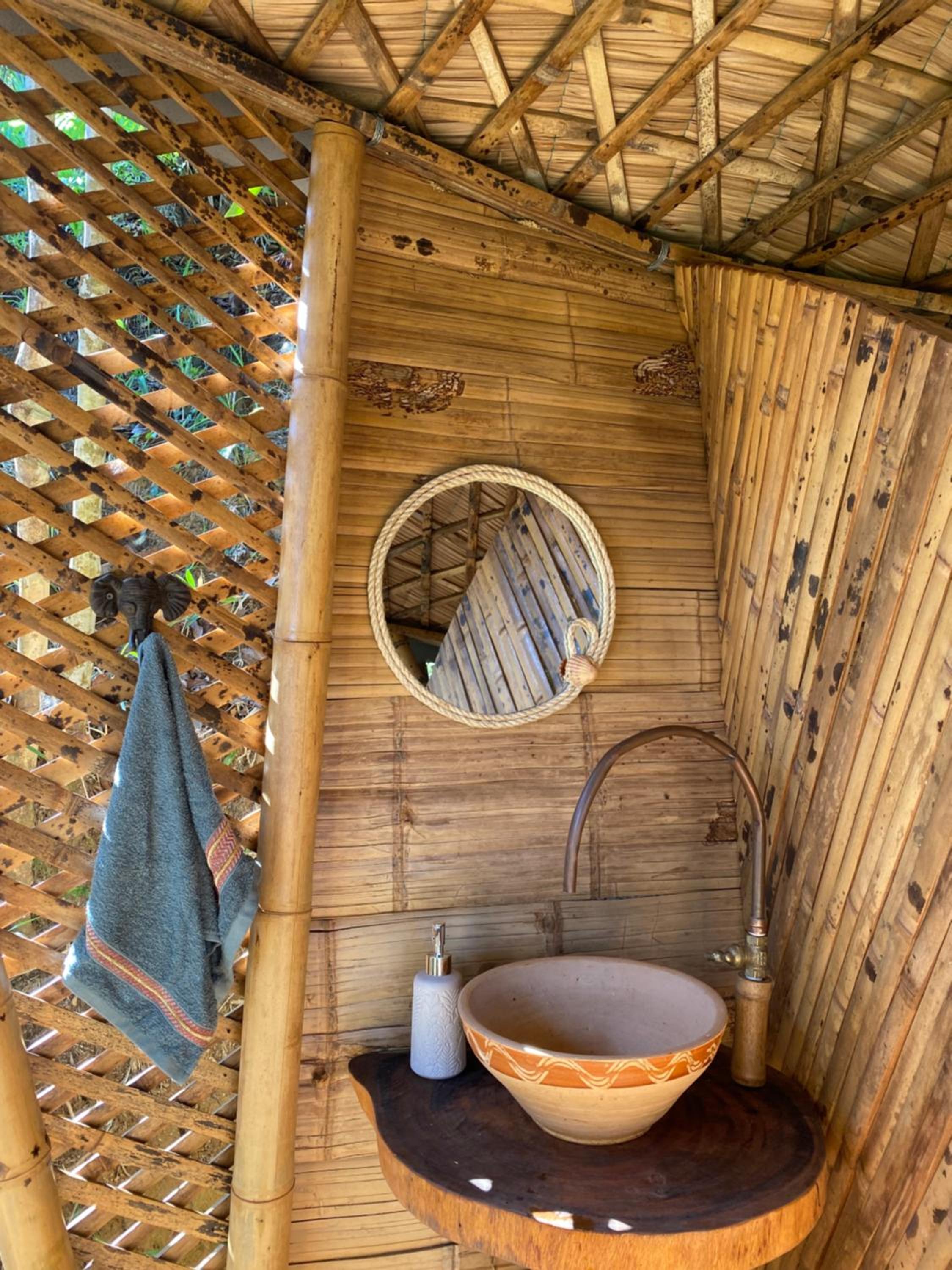 Macuá, Refugio del bosque