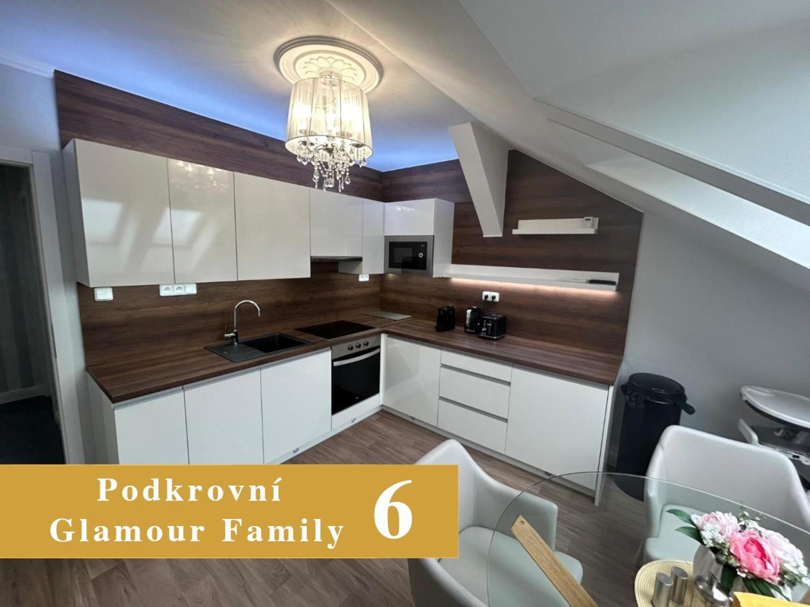 EFIPA Glamour Apartments