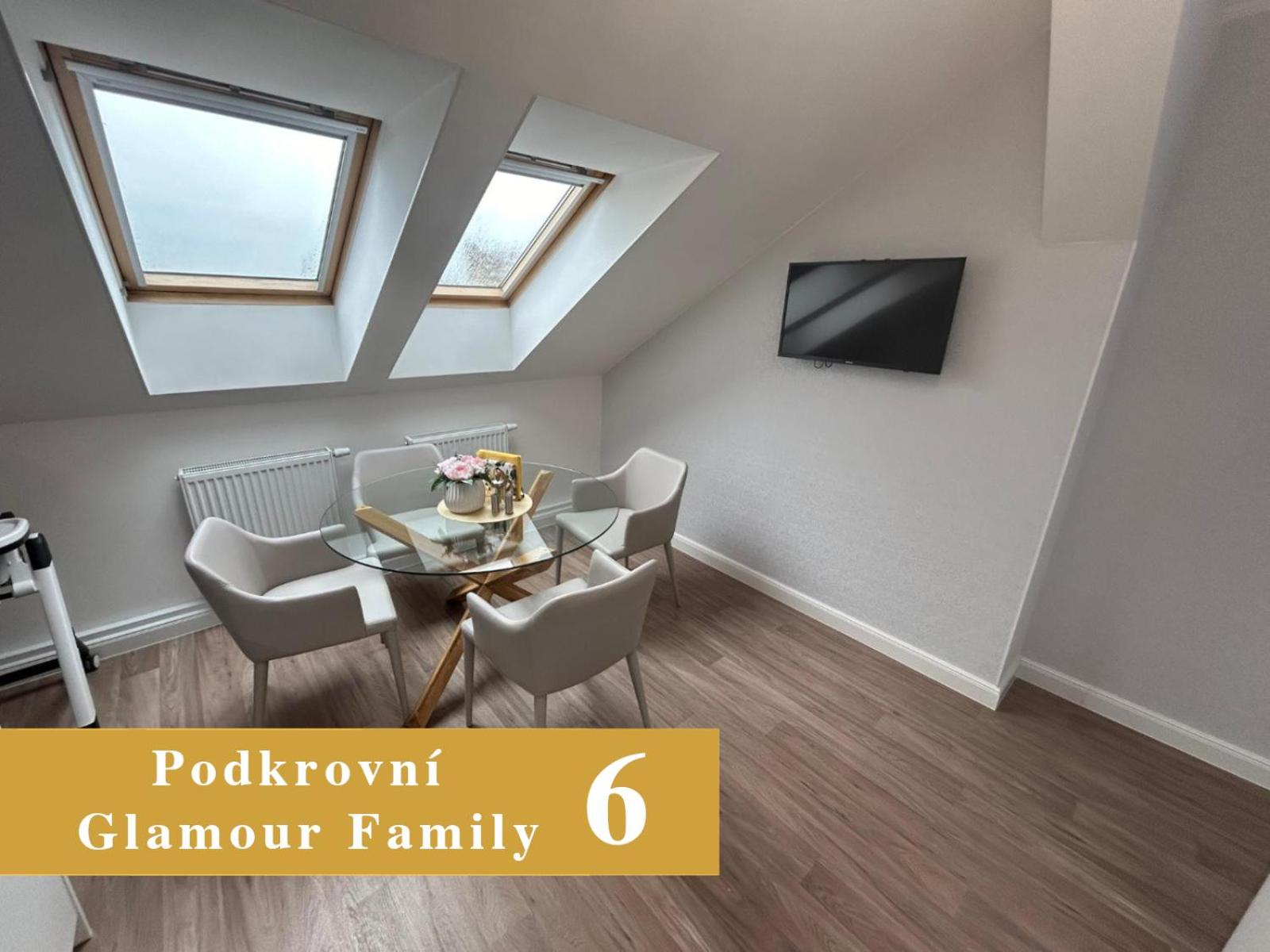 EFIPA Glamour Apartments