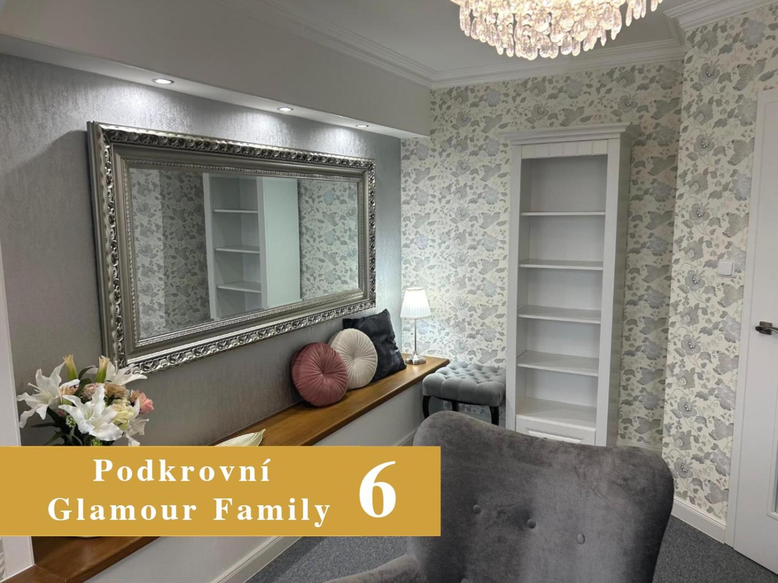 EFIPA Glamour Apartments