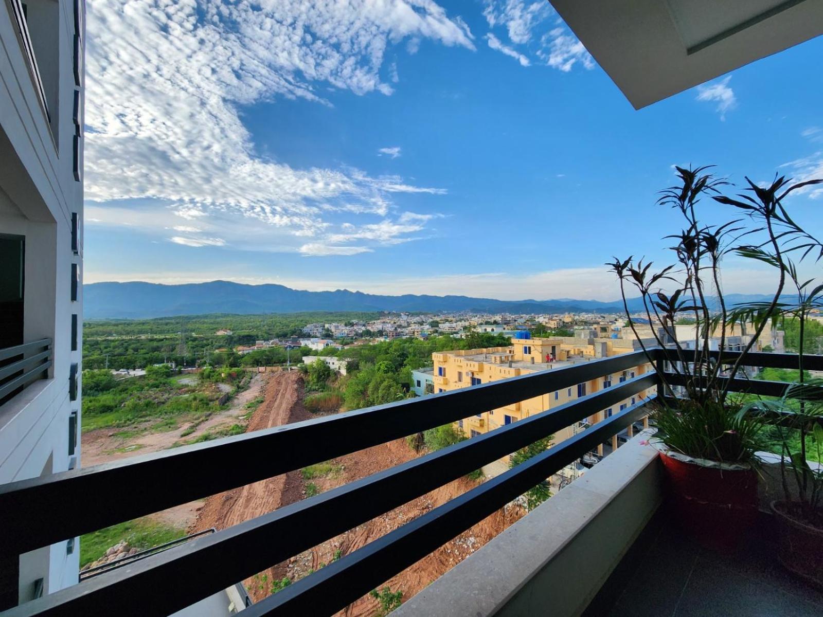 Newly Furnished 1Bed Apartments Iqbal Heights Bani Gala view 3