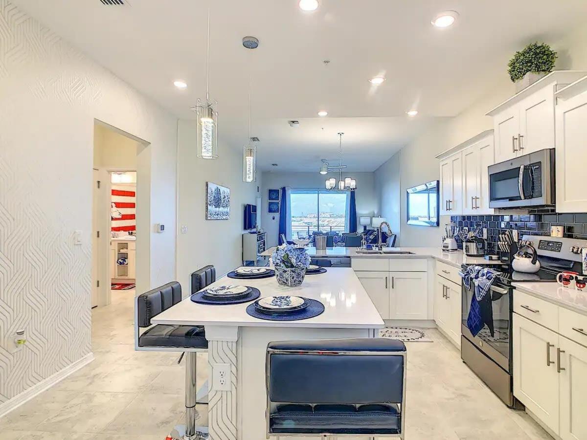 Lakeview Themed 2BR Condo near Disney