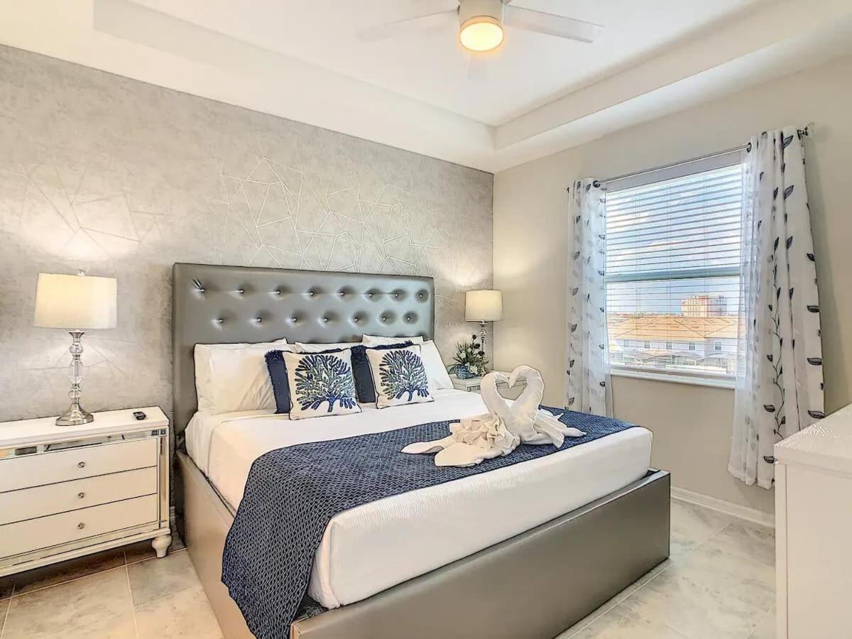 Lakeview Themed 2BR Condo near Disney