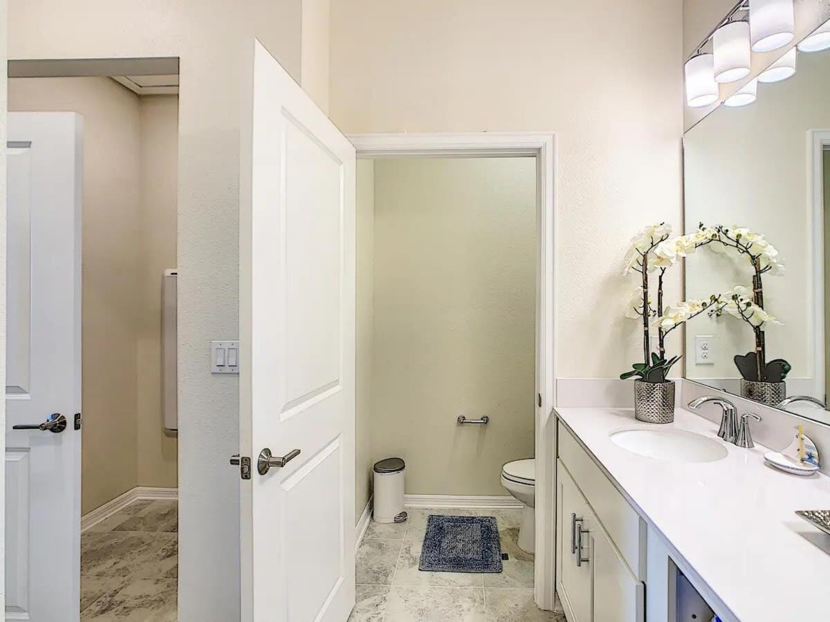 Lakeview Themed 2BR Condo near Disney